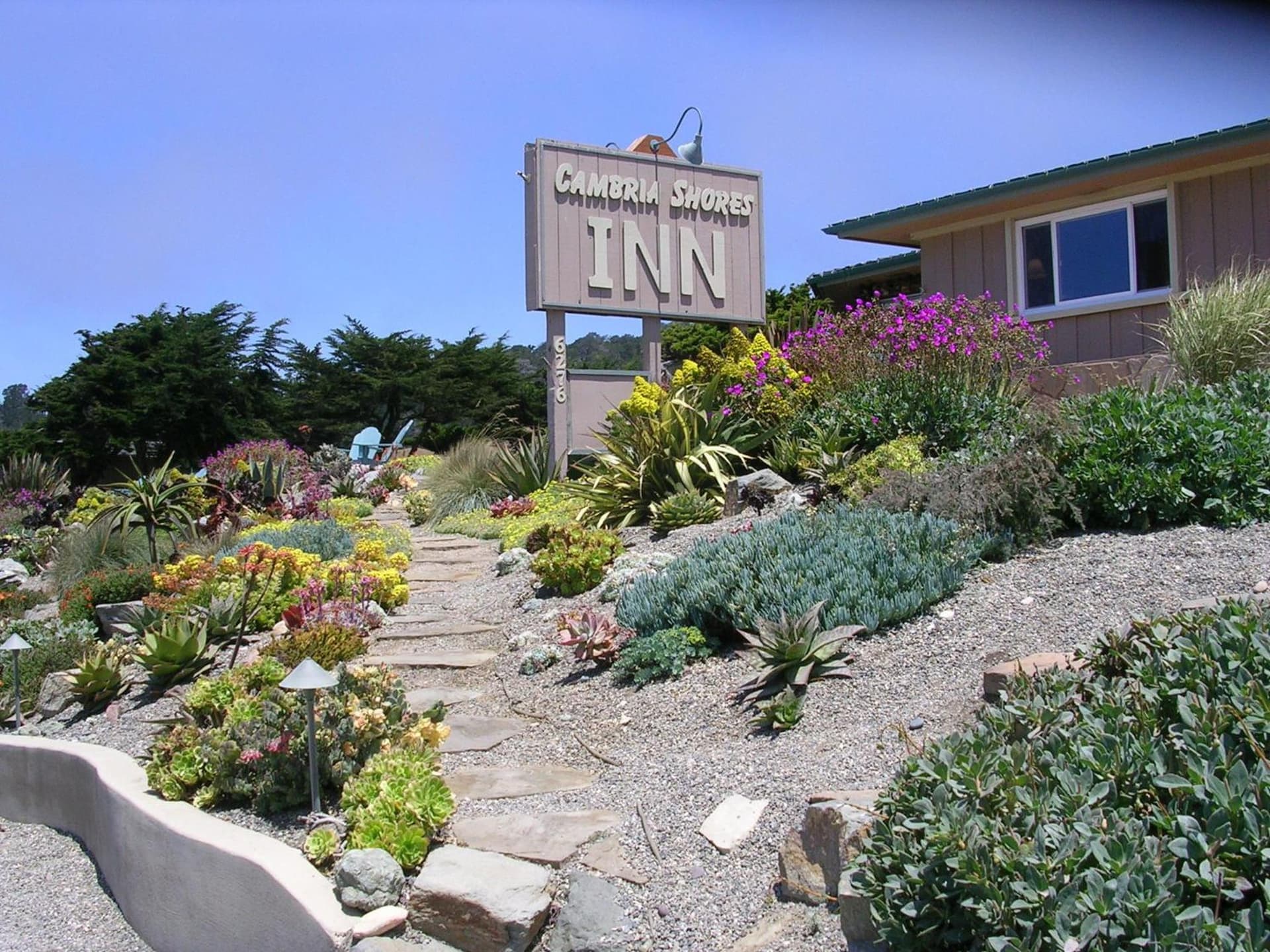 Cambria Shores Inn featured exterior or lobby in Cambria, CA — similar hotel