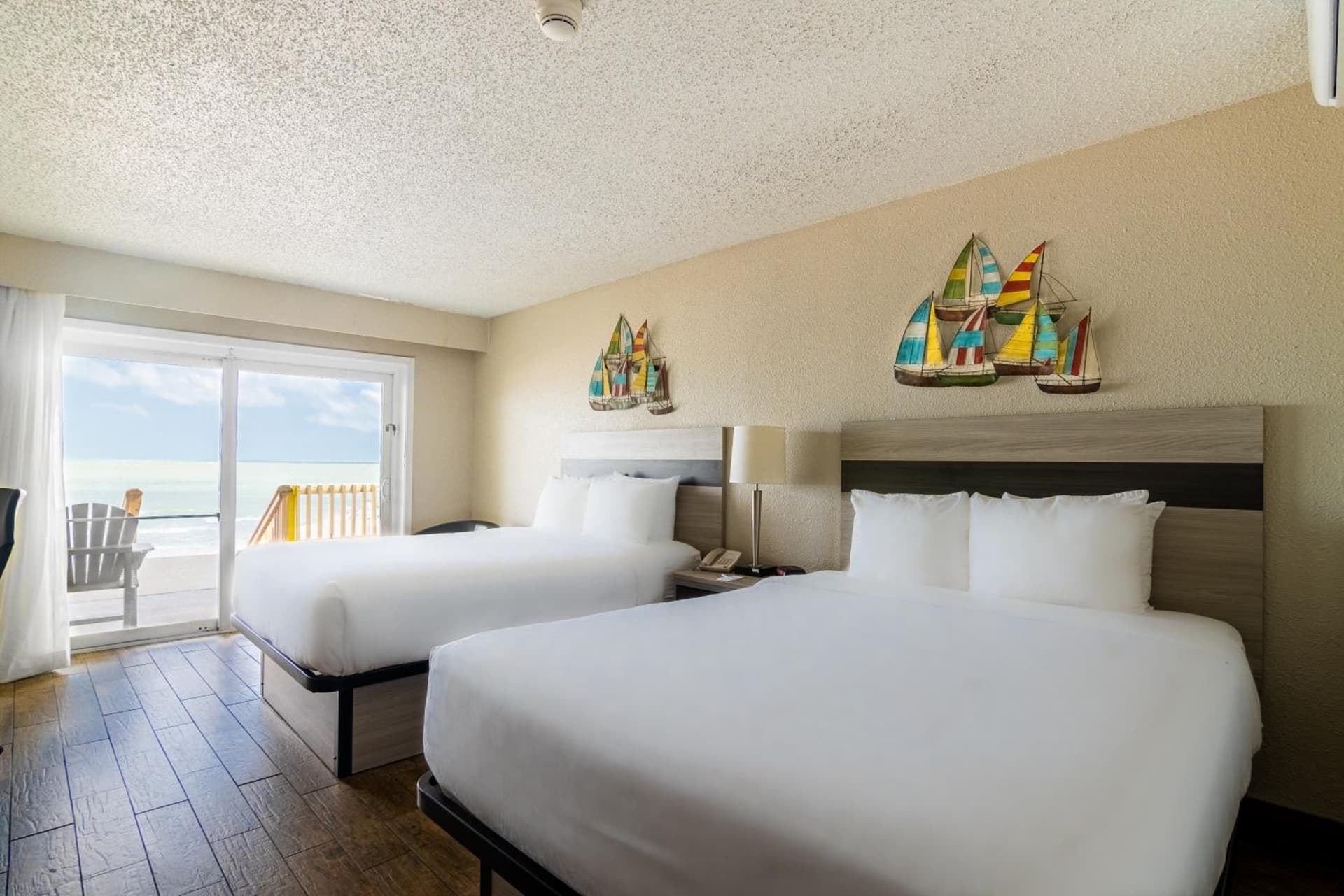 Emerald Beach Hotel Corpus Christi gallery photo in Corpus Christi, TX — image 24