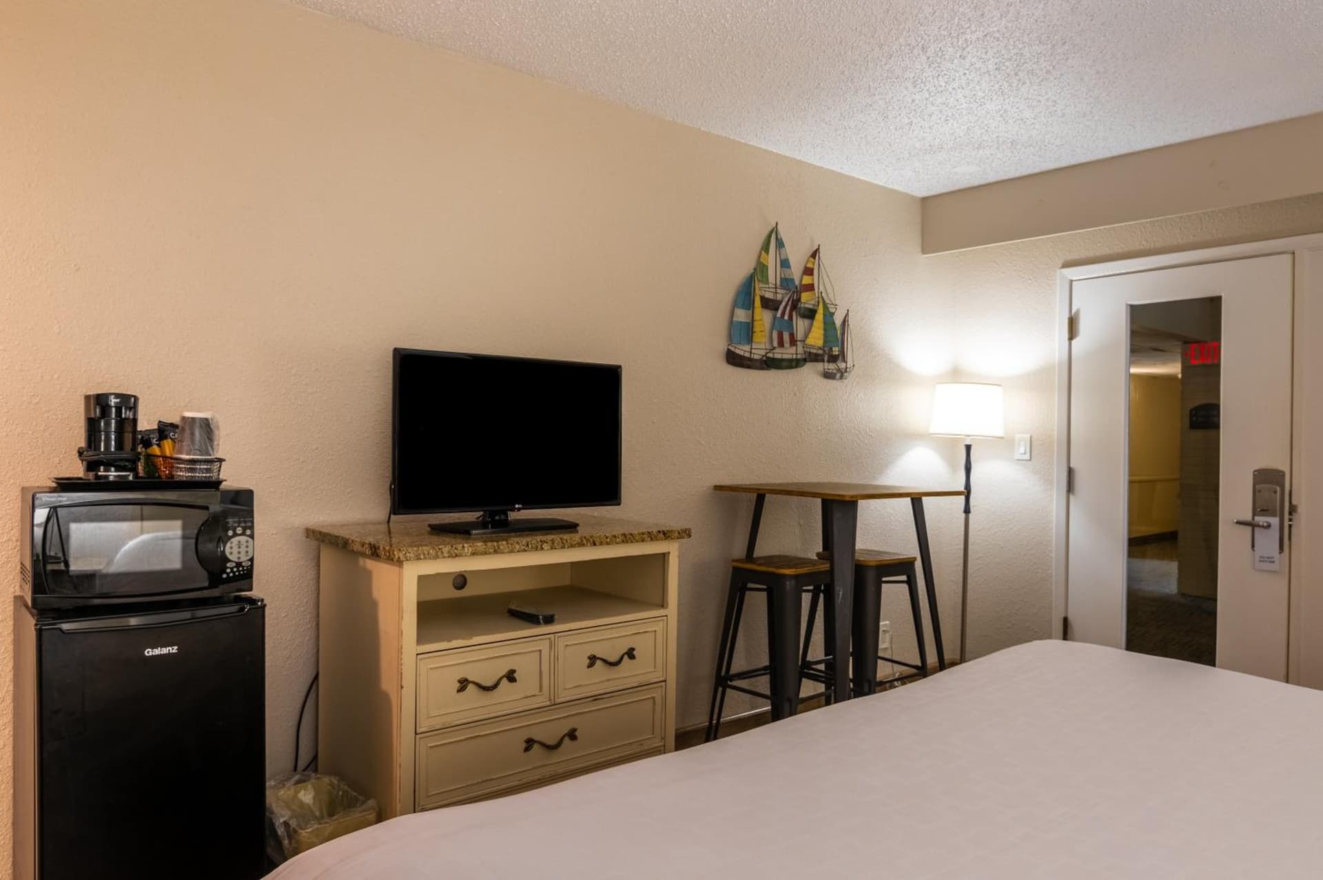 Emerald Beach Hotel Corpus Christi gallery photo in Corpus Christi, TX — image 7