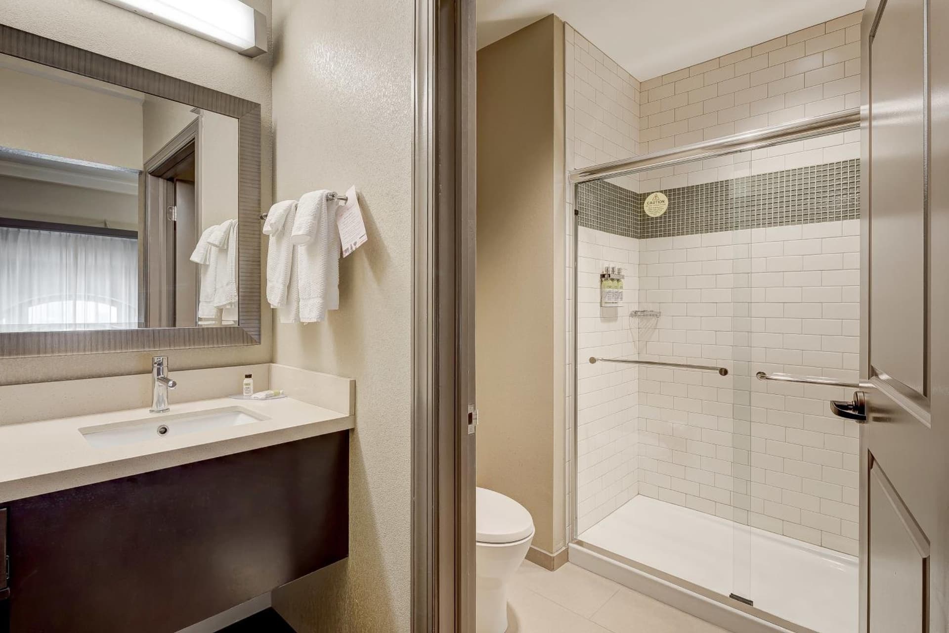 Staybridge Suites Baltimore - Inner Harbor by IHG gallery photo in Baltimore, MD — image 63