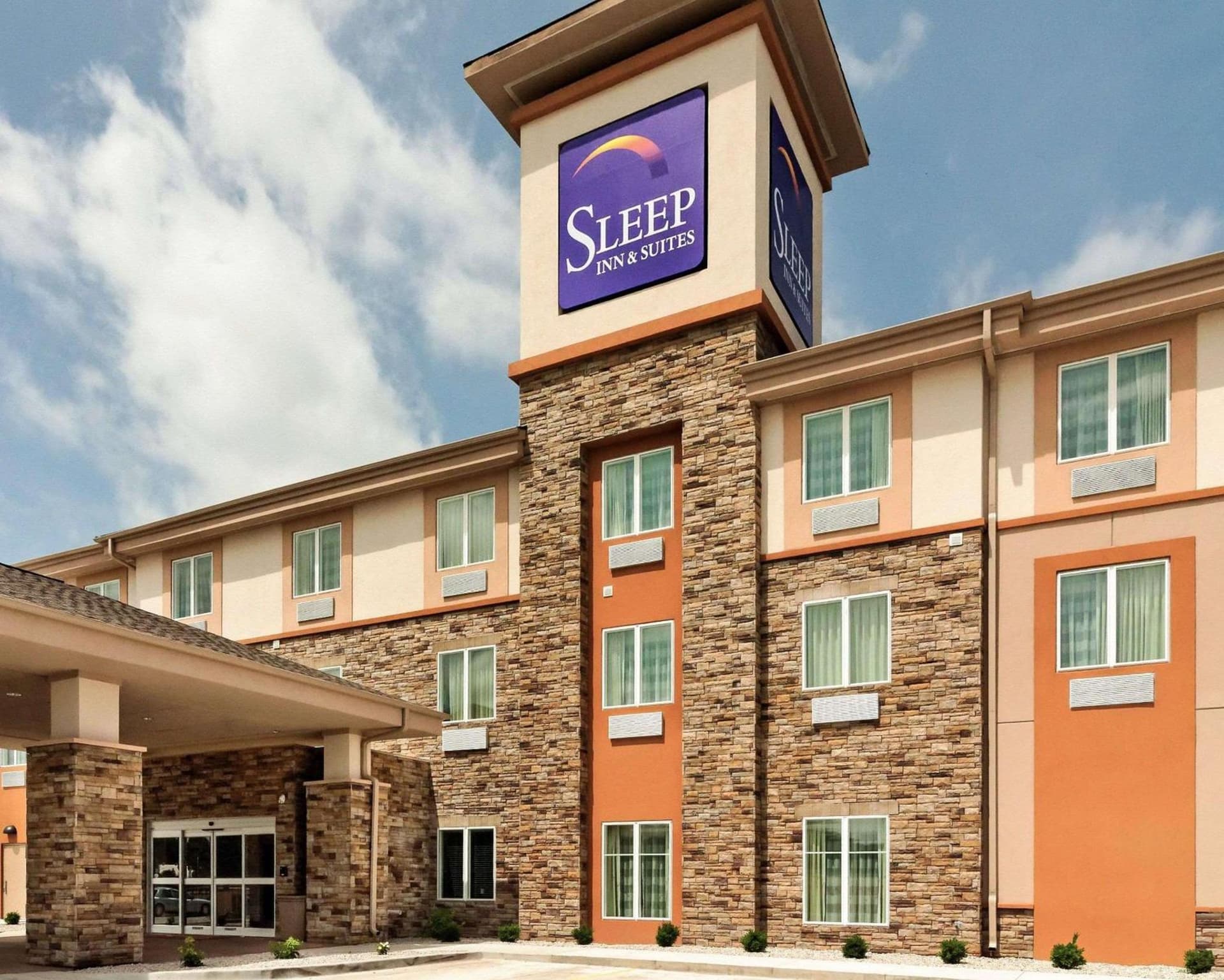Sleep Inn & Suites Fort Scott interior in Fort Scott, KS — gallery photo 2