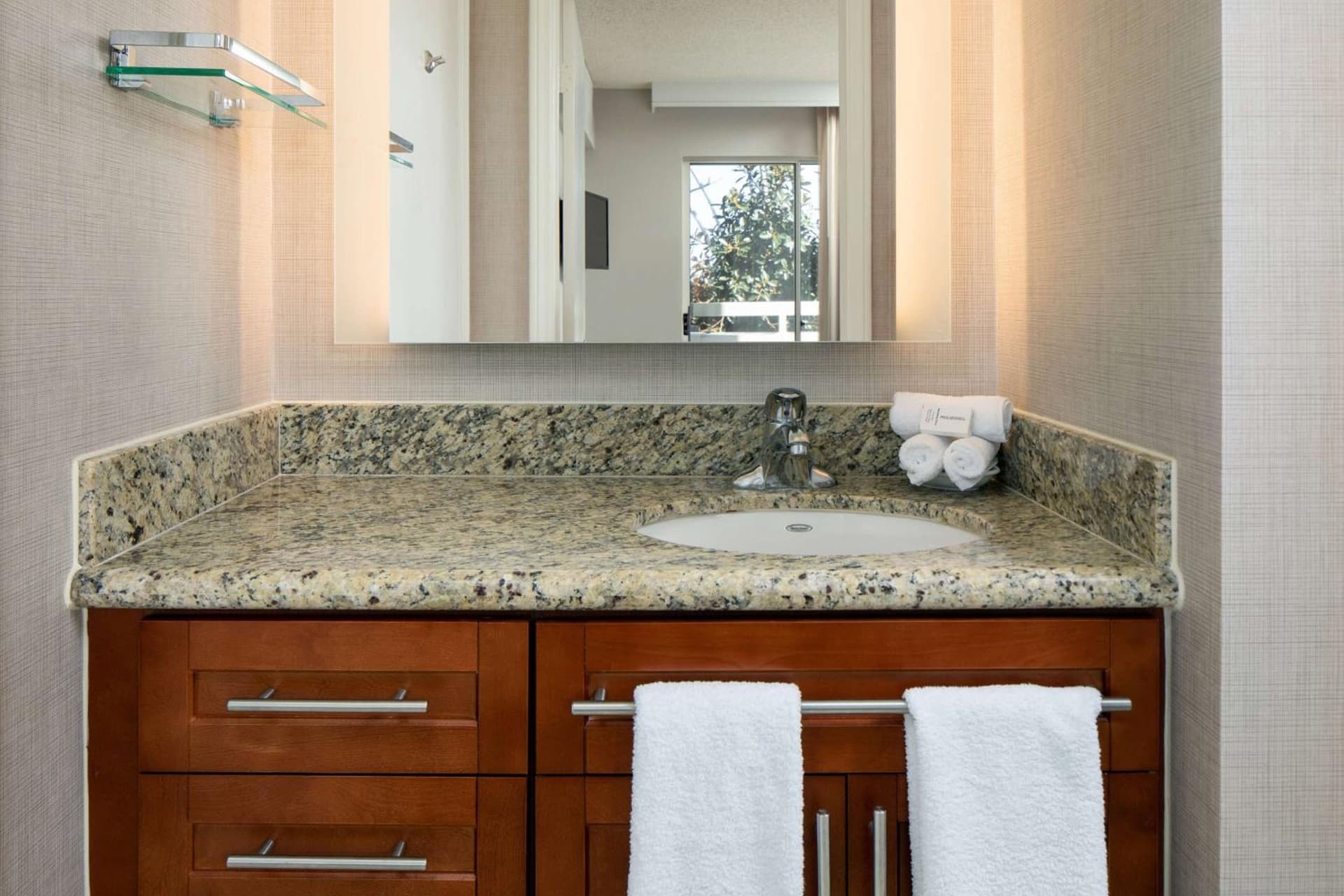 Sonesta ES Suites Carmel Mountain - San Diego gallery photo in San Diego, CA — image 7
