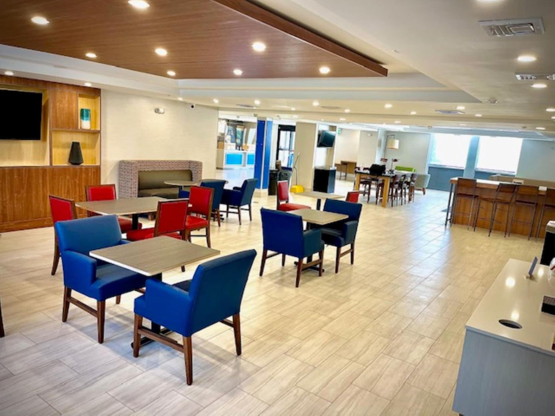 Holiday Inn Express - Fall River North gallery photo in Fall River, MA — image 19