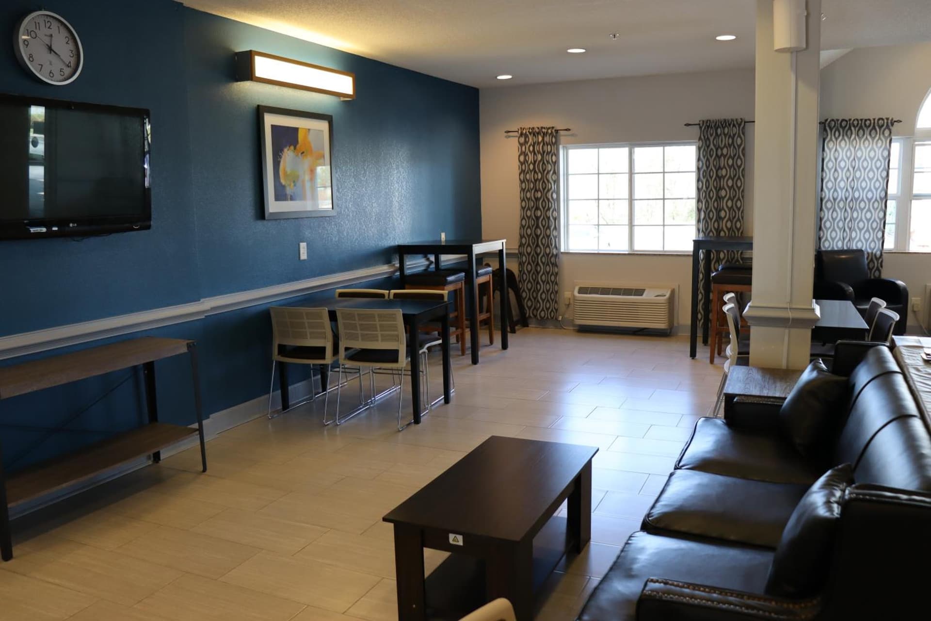 Microtel Inn & Suites by Wyndham Columbus Near Fort Benning gallery photo in Columbus, GA — image 35