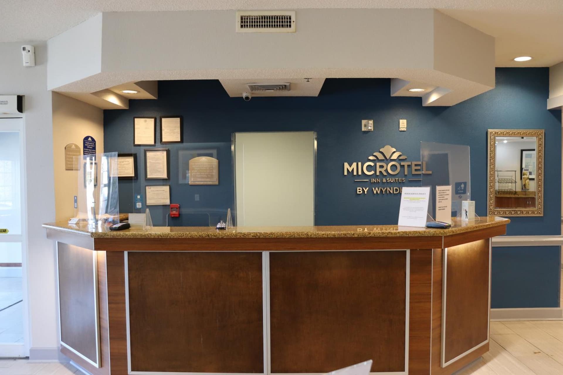 Microtel Inn & Suites by Wyndham Columbus Near Fort Benning gallery photo in Columbus, GA — image 5