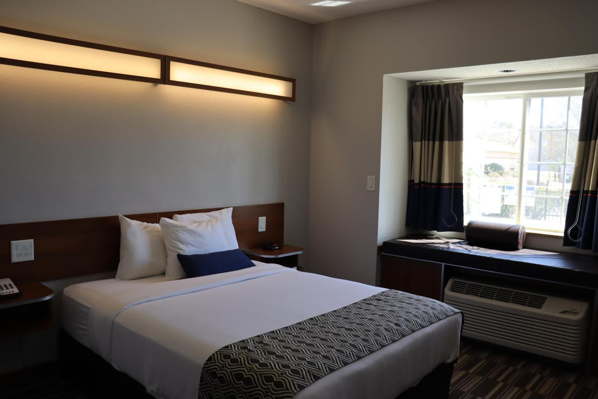 Microtel Inn & Suites by Wyndham Columbus Near Fort Benning gallery photo in Columbus, GA — image 40