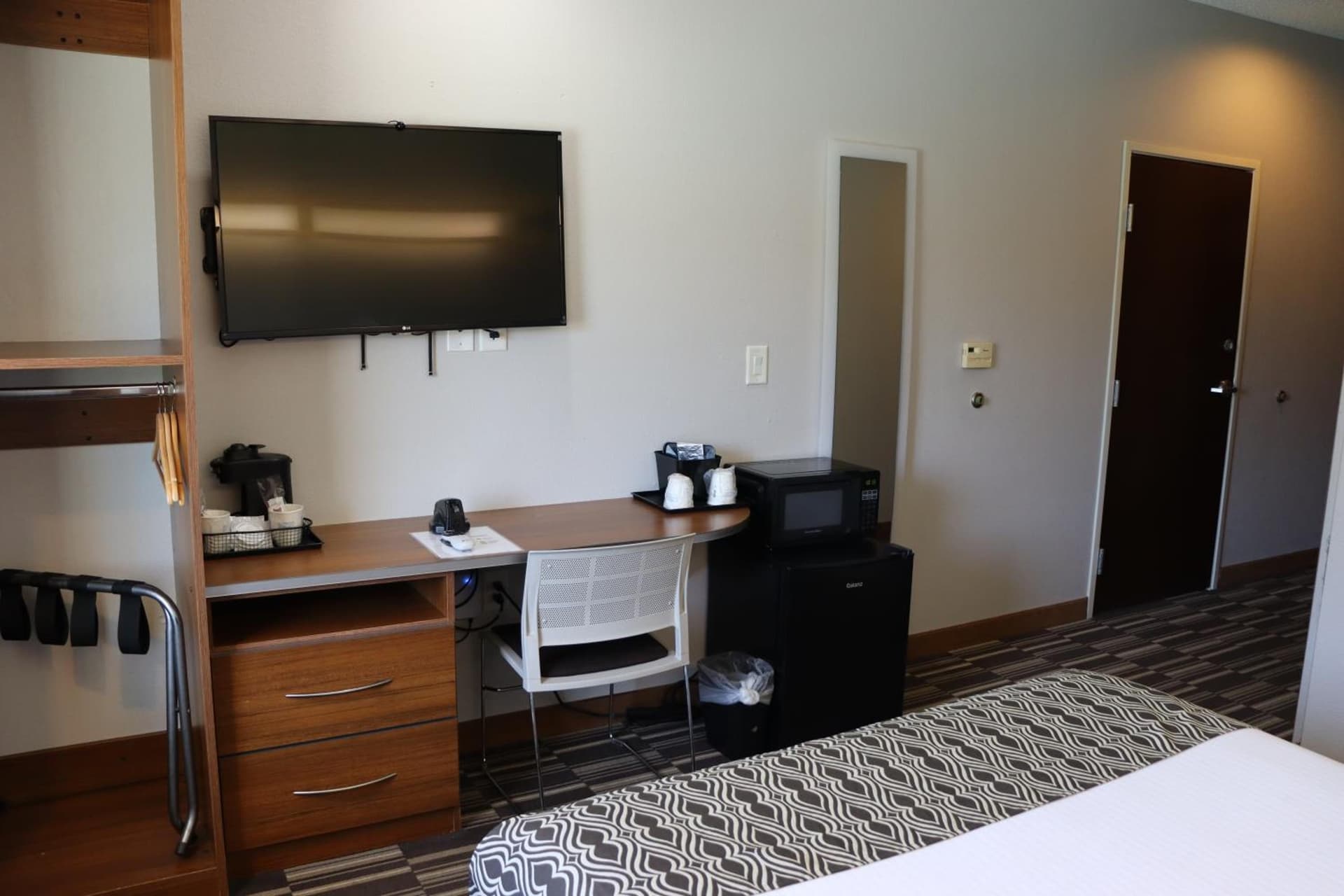 Microtel Inn & Suites by Wyndham Columbus Near Fort Benning gallery photo in Columbus, GA — image 24