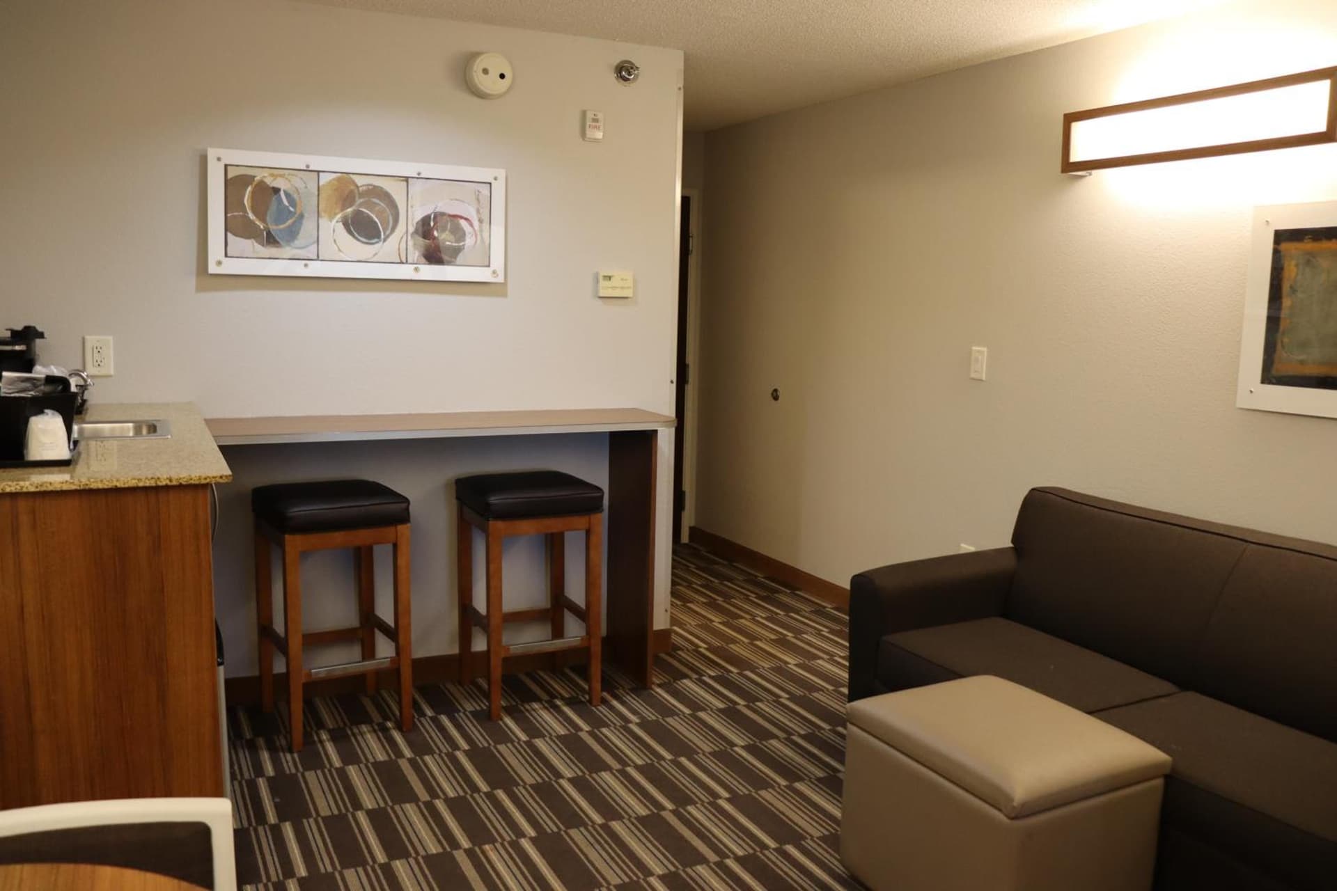 Microtel Inn & Suites by Wyndham Columbus Near Fort Benning gallery photo in Columbus, GA — image 12