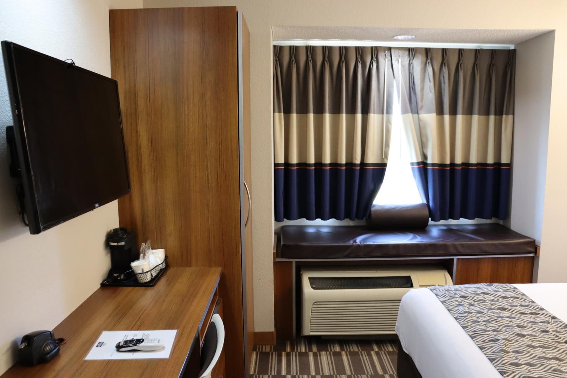 Microtel Inn & Suites by Wyndham Columbus Near Fort Benning gallery photo in Columbus, GA — image 14