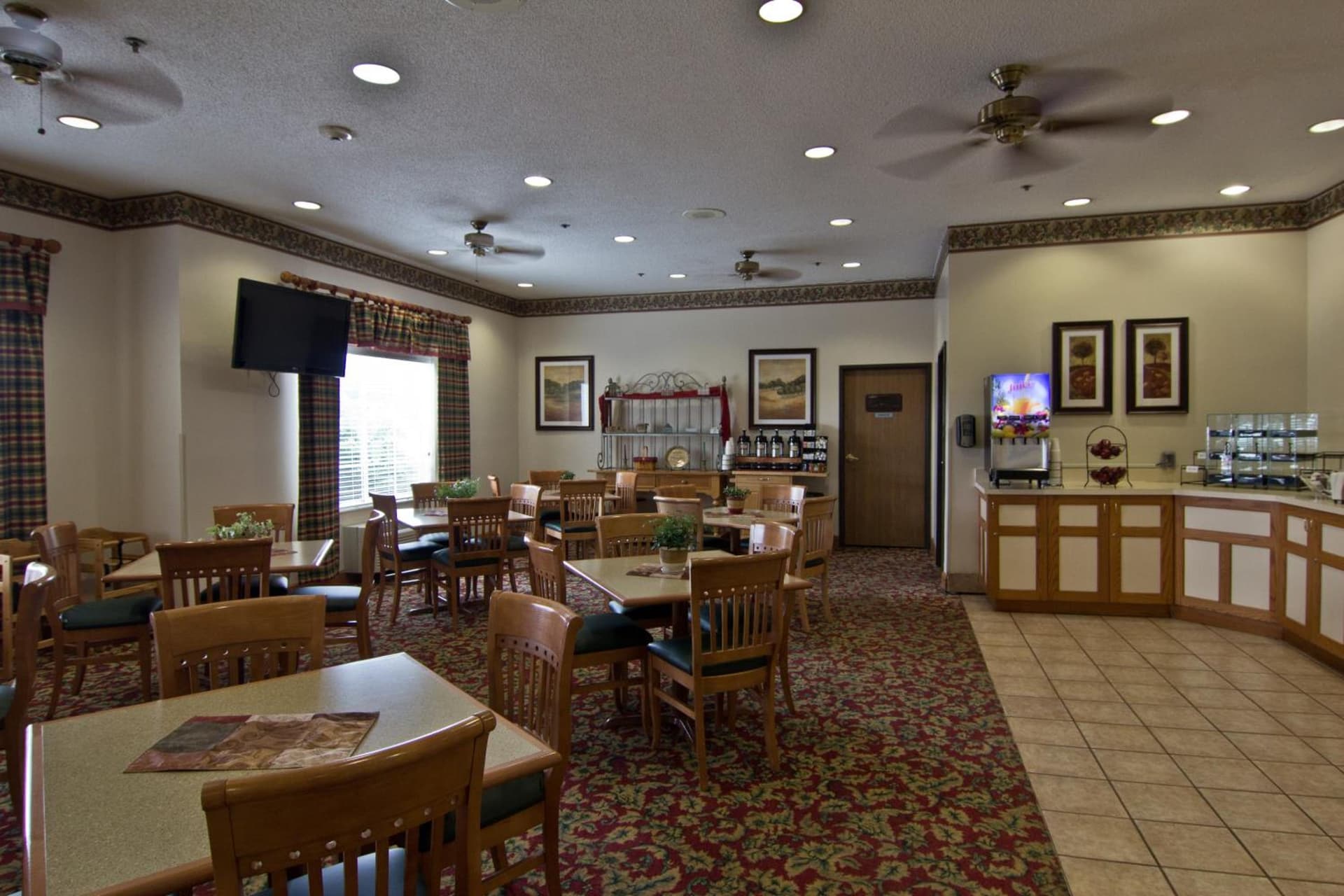 Coshocton Village Inn & Suites gallery photo in Coshocton, OH — image 12