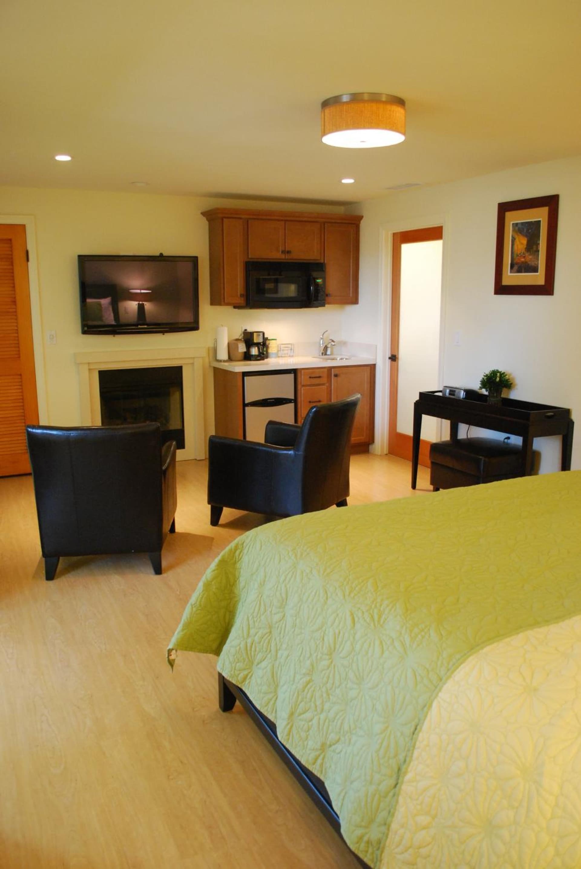 Bella Capri Inn and Suites gallery photo in Camarillo, CA — image 4