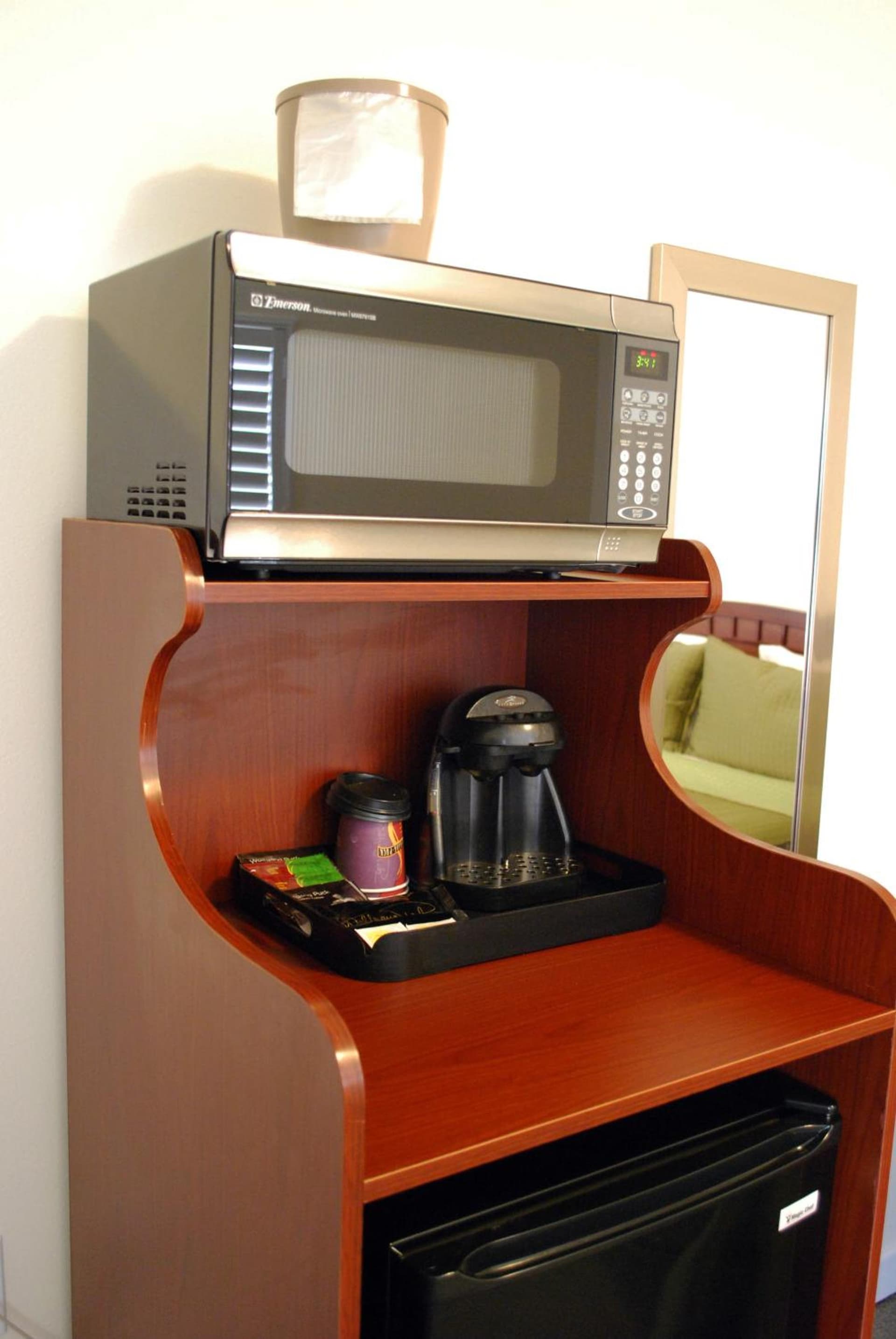 Bella Capri Inn and Suites gallery photo in Camarillo, CA — image 47
