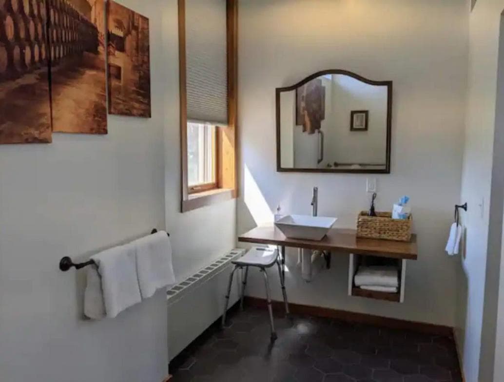 Endion Inn gallery photo in Duluth, MN — image 61