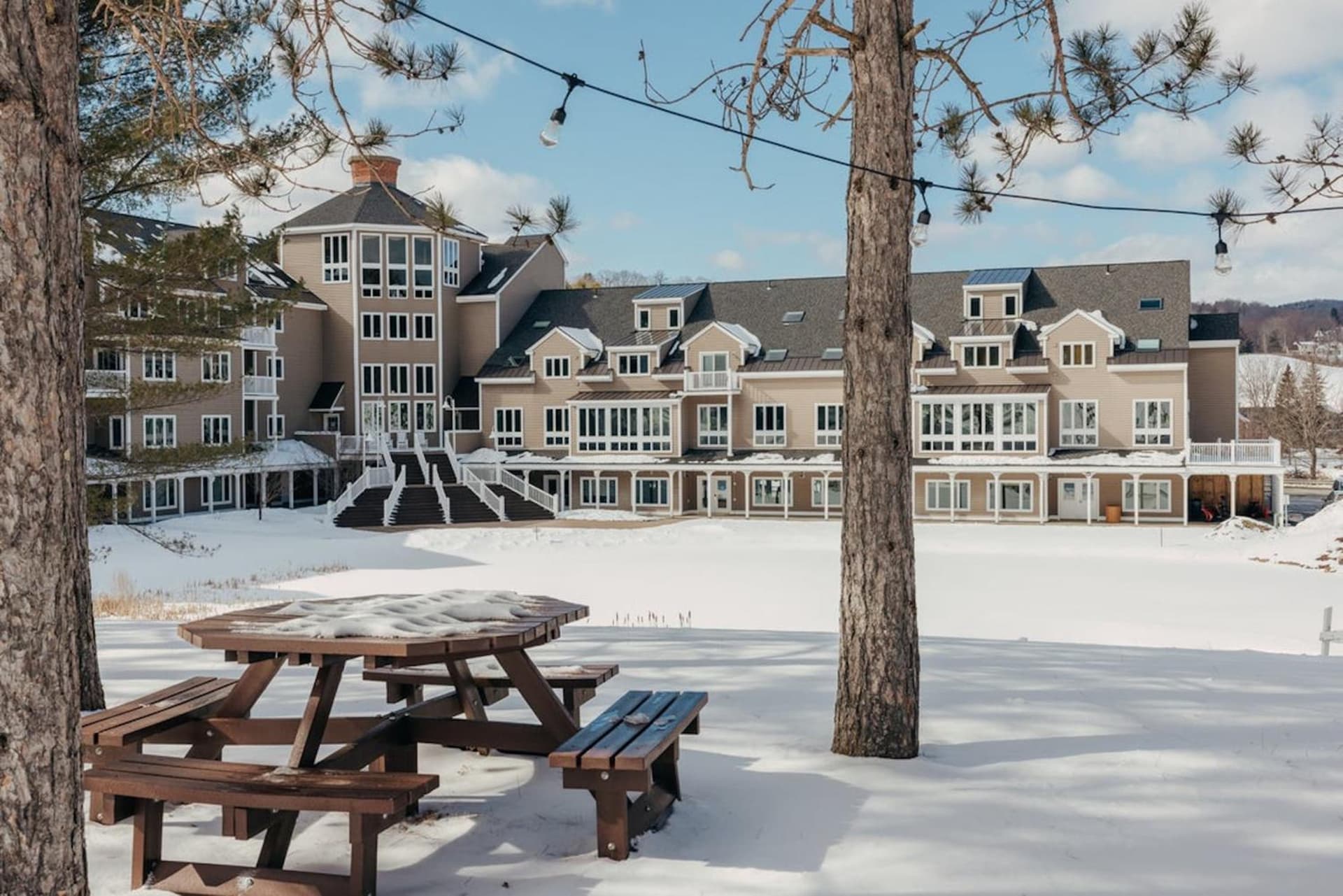 Holiday Inn Club Vacations Mount Ascutney Resort featured exterior or lobby in Brownsville — similar hotel