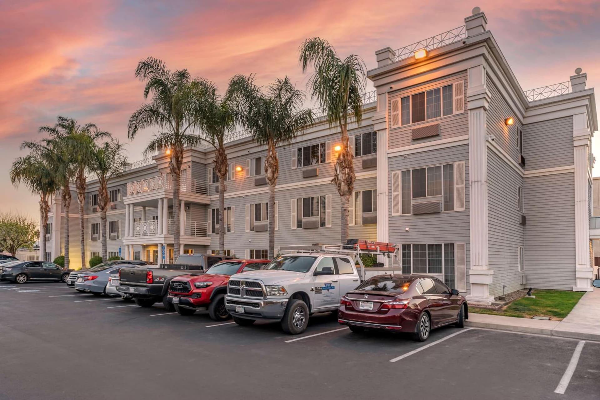 Best Western Luxury Inn gallery photo in Tracy, CA — image 26