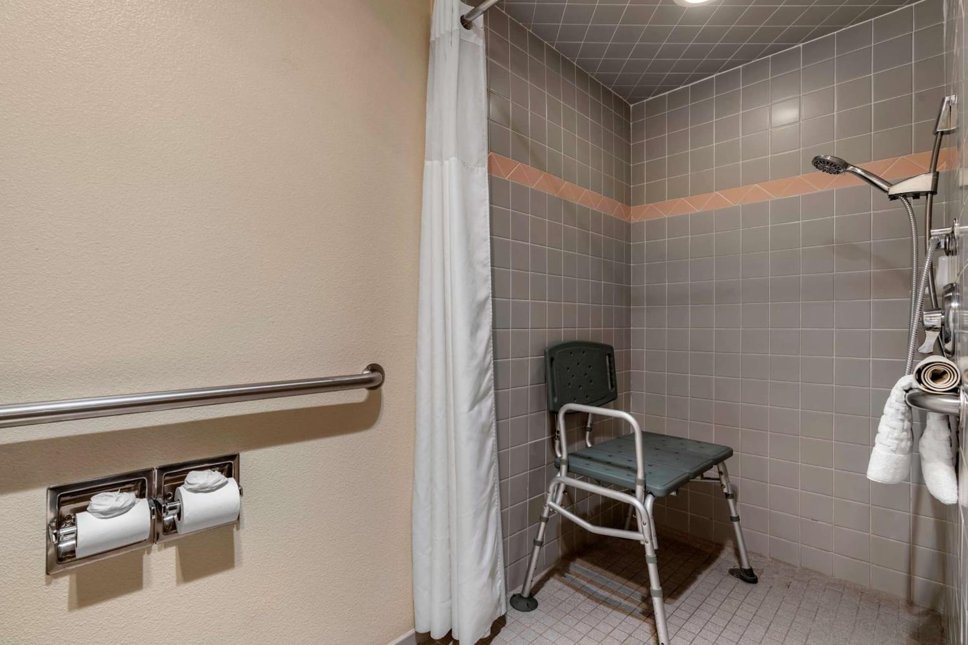 Best Western Luxury Inn gallery photo in Tracy, CA — image 30