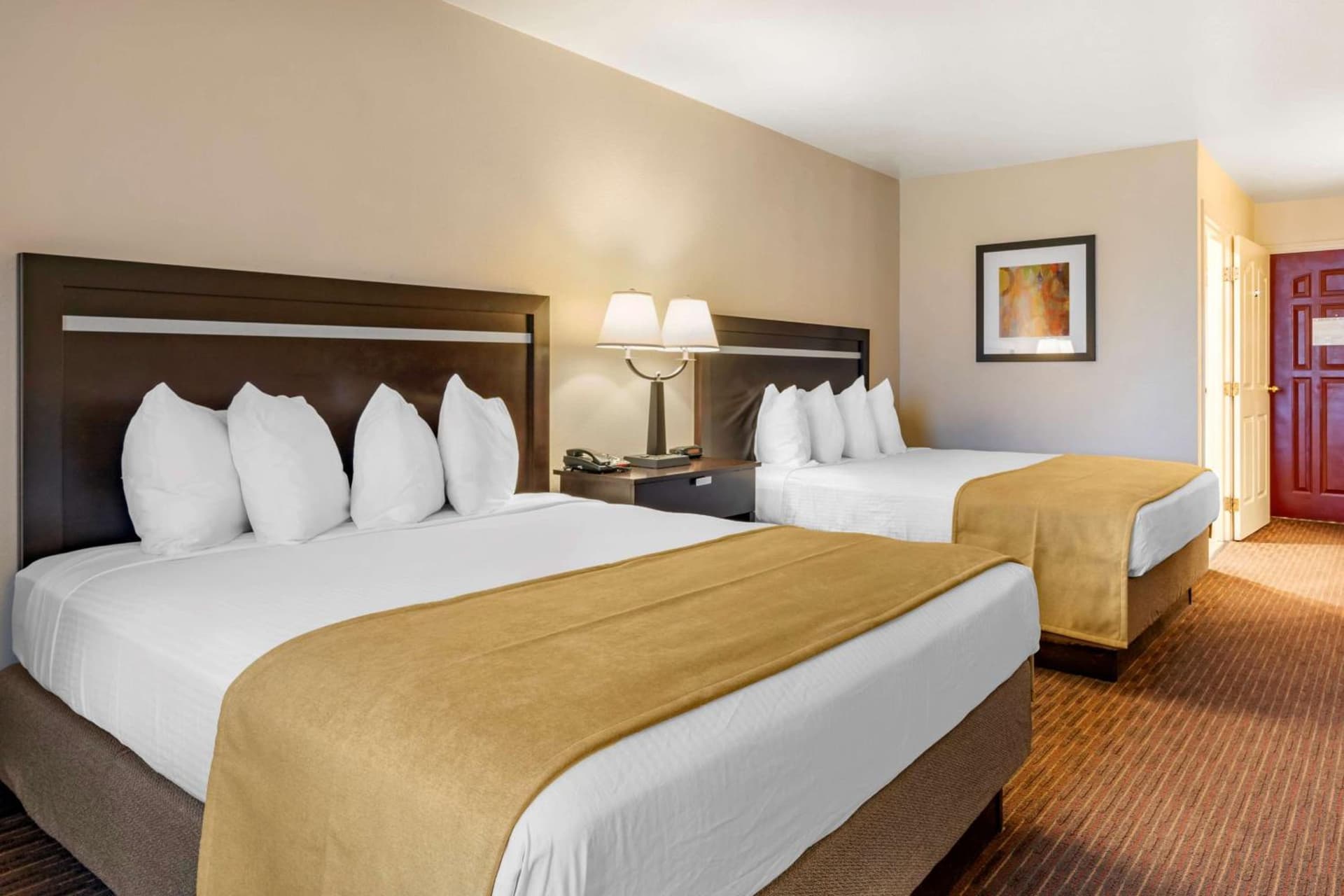 Best Western Luxury Inn gallery photo in Tracy, CA — image 4