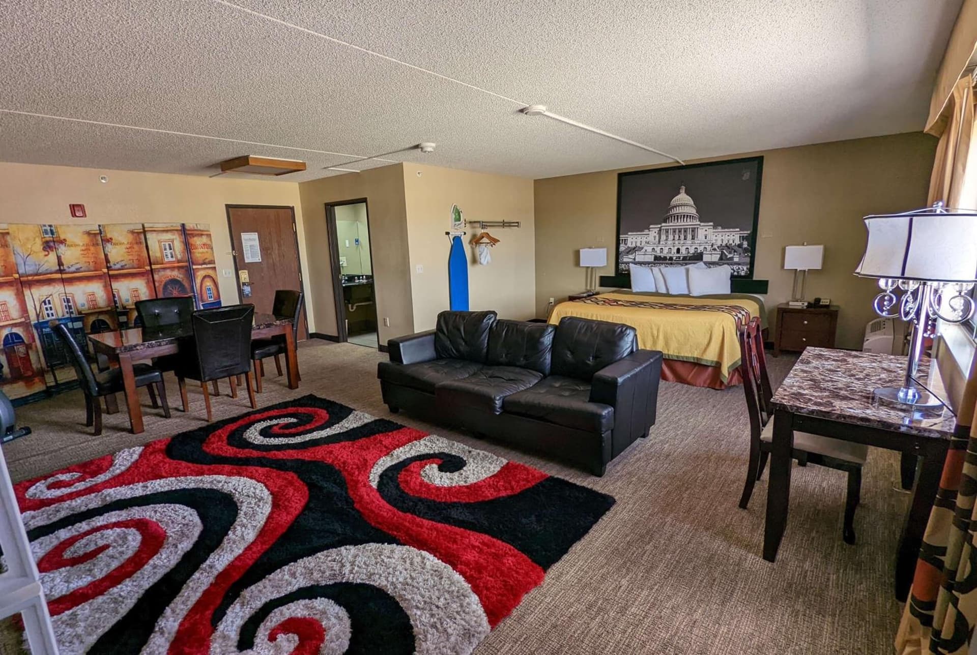 Woodland Inn and Suites Extended Stay gallery photo in Wichita, KS — image 47