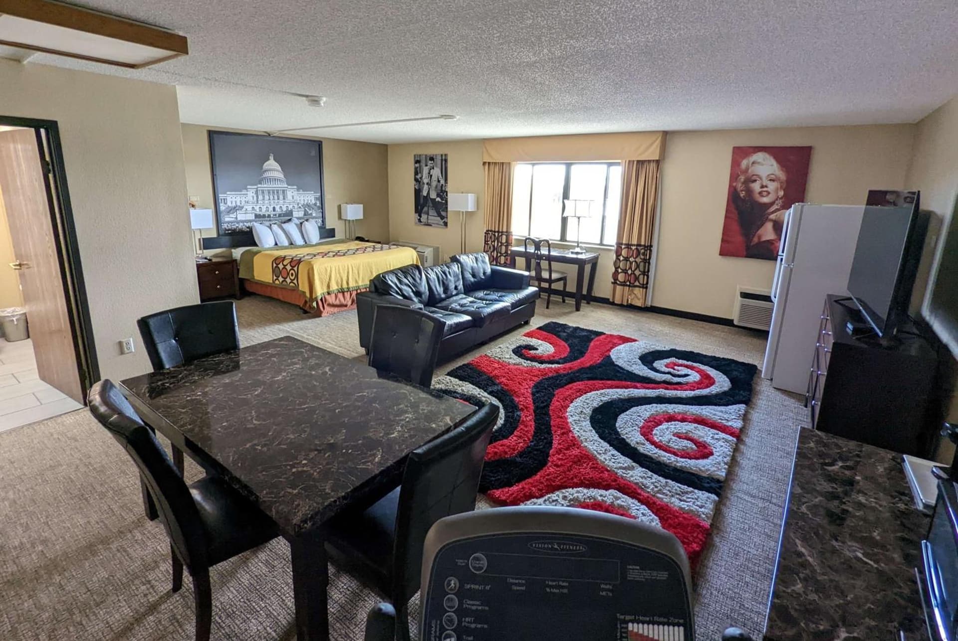 Woodland Inn and Suites Extended Stay gallery photo in Wichita, KS — image 52