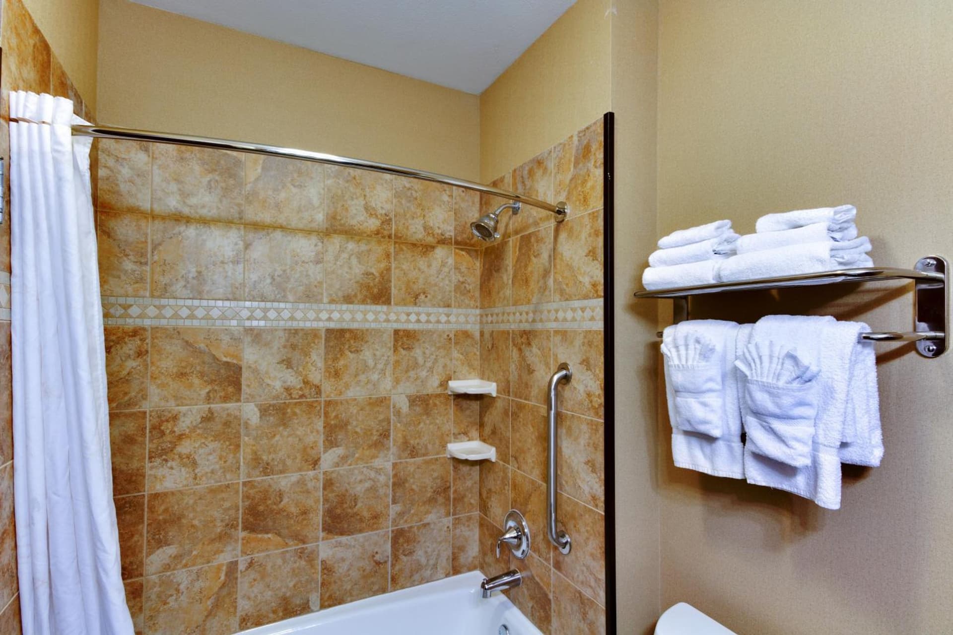 Comfort Inn & Suites Fort Worth - Fossil Creek gallery photo in Fort Worth, TX — image 44