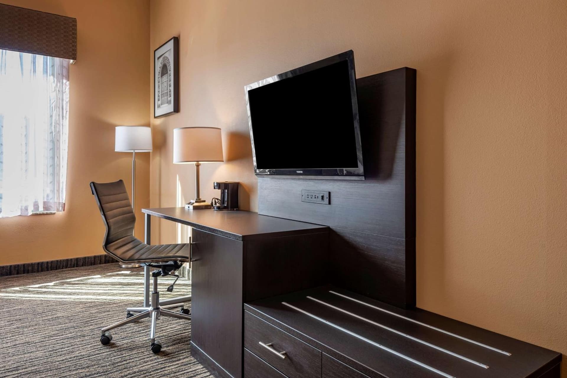 Best Western the Inn at the Fairgrounds gallery photo in Syracuse, NY — image 21