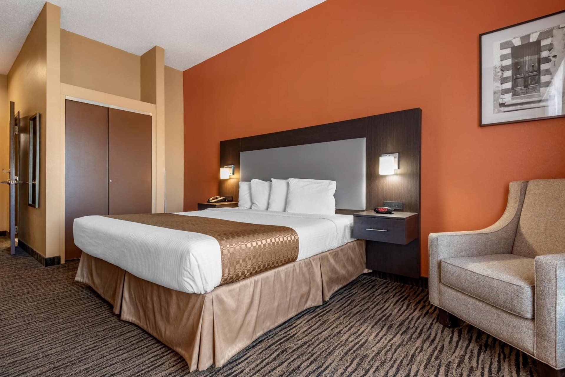 Best Western the Inn at the Fairgrounds gallery photo in Syracuse, NY — image 4