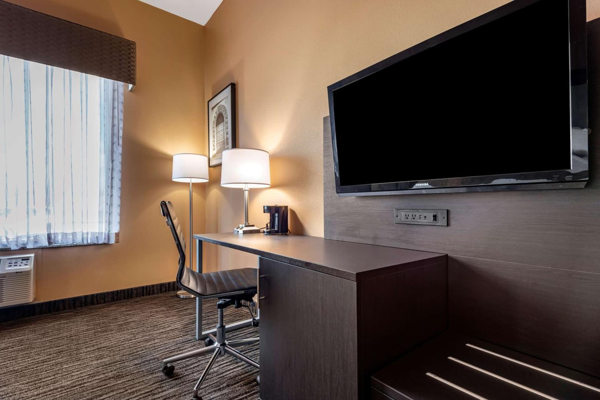 Best Western the Inn at the Fairgrounds gallery photo in Syracuse, NY — image 24