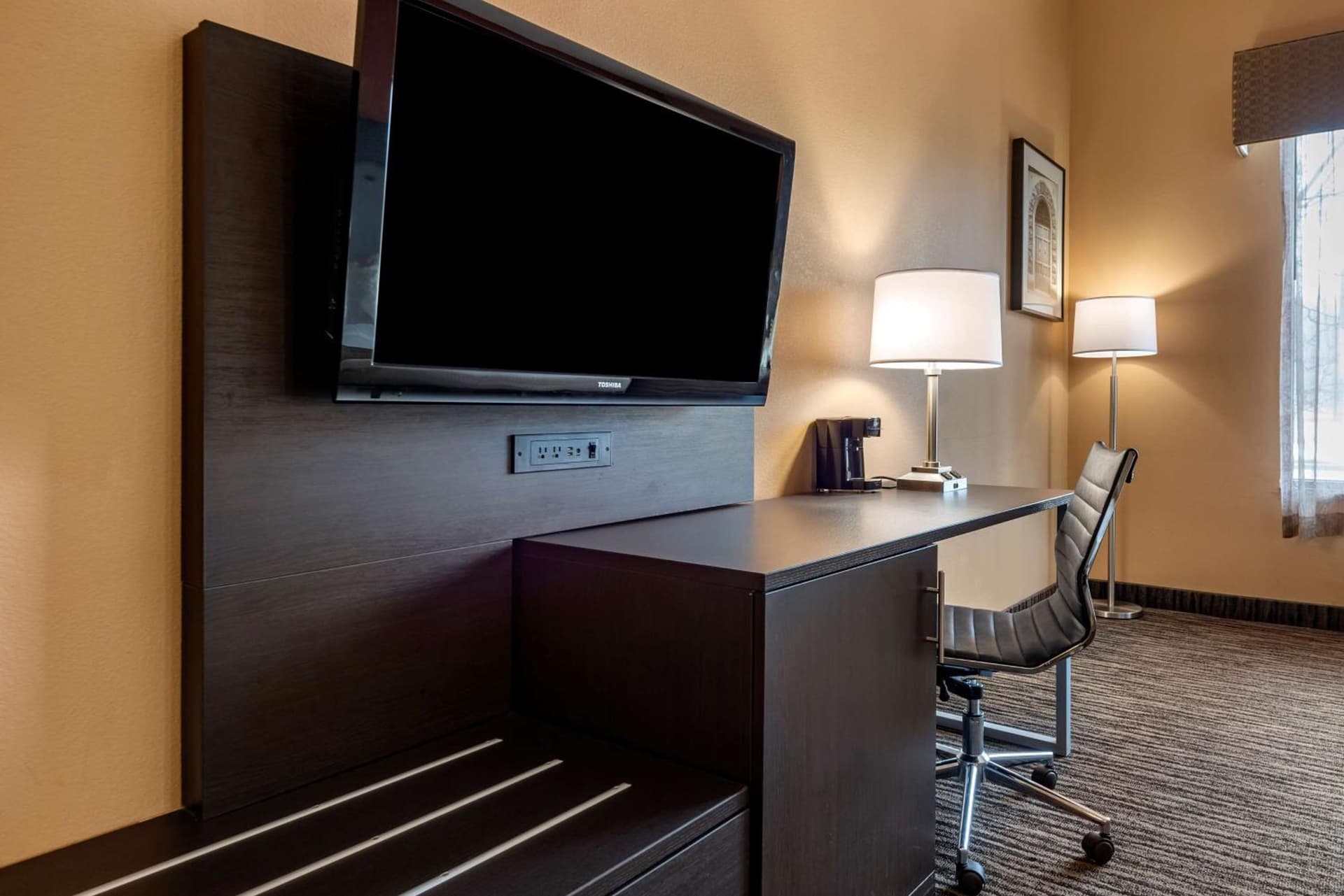 Best Western the Inn at the Fairgrounds gallery photo in Syracuse, NY — image 25