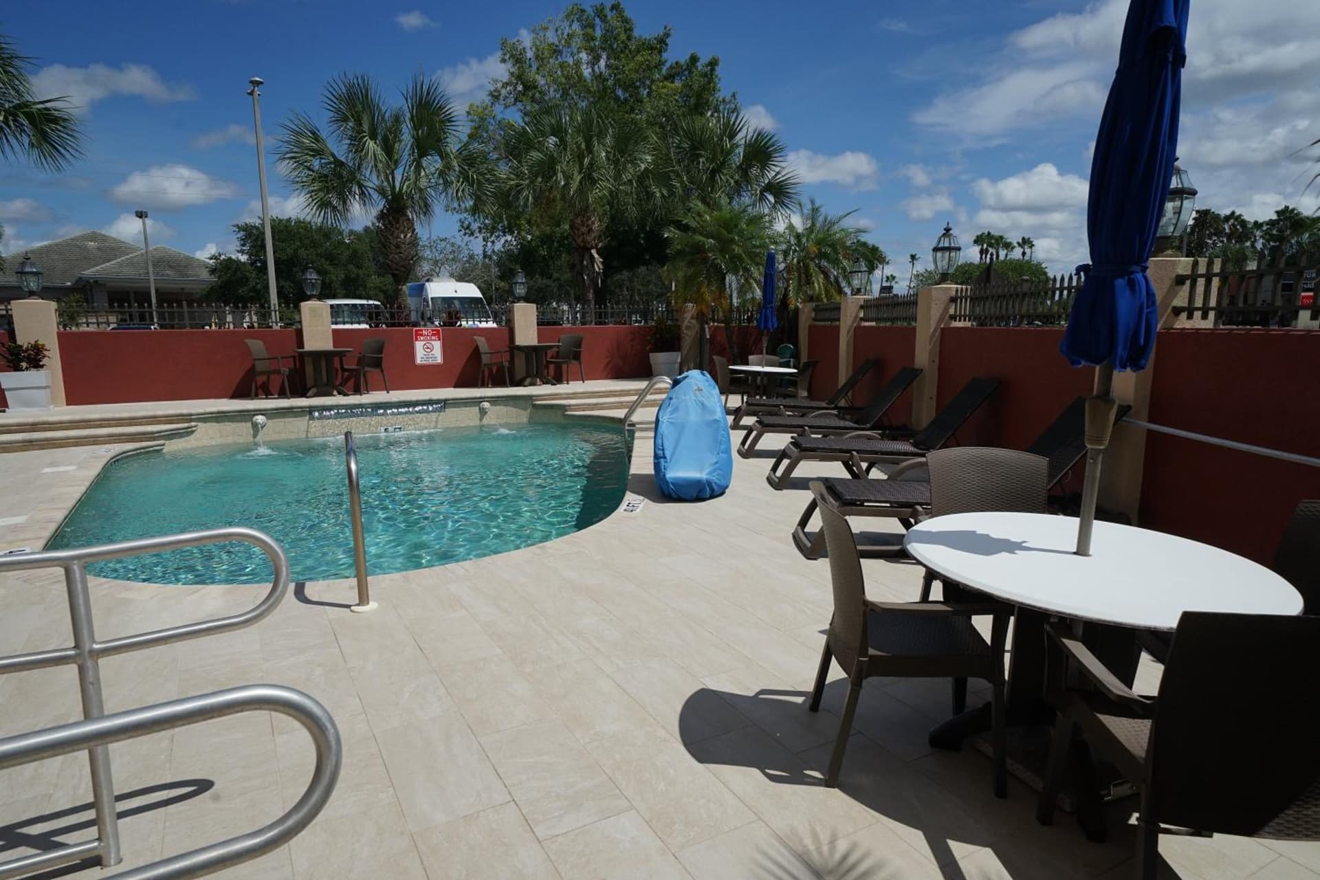 Holiday Inn Express Hotel & Suites Tampa-Oldsmar by IHG gallery photo in Oldsmar, FL — image 9
