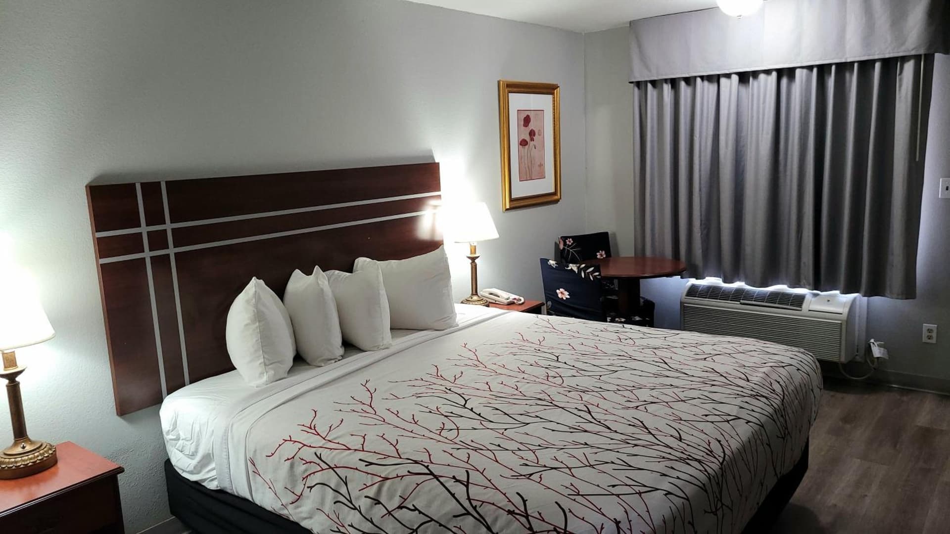 Rancho San Diego Inn & Suites interior in El Cajon, CA — gallery photo 2
