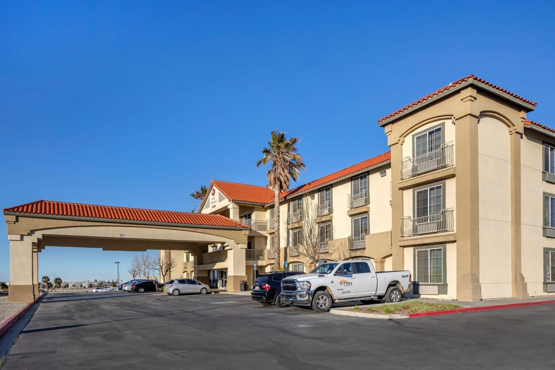 Best Western Plus John Jay Inn & Suites gallery photo in Palmdale, CA — image 4