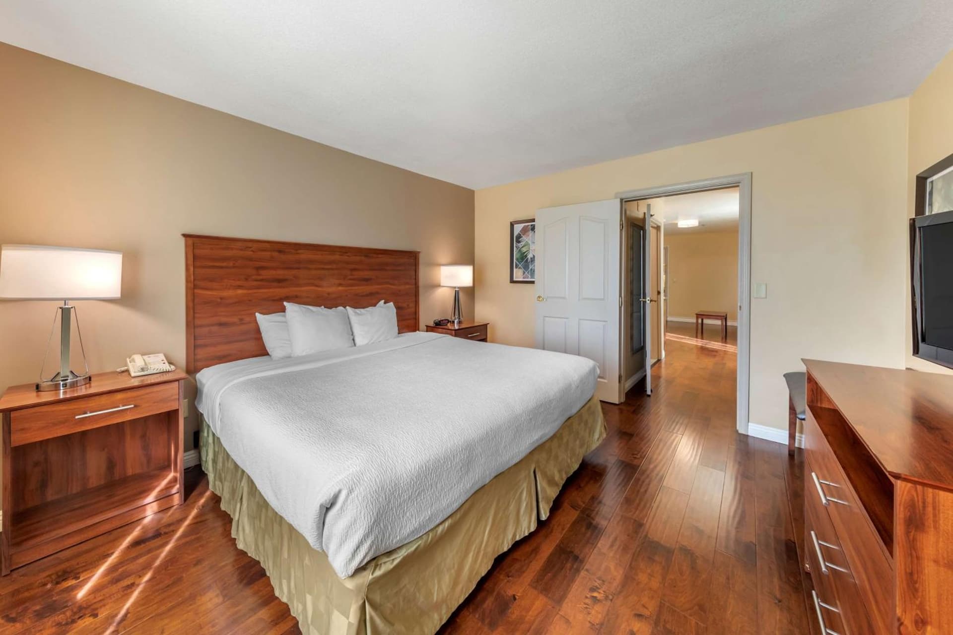 Best Western Plus John Jay Inn & Suites gallery photo in Palmdale, CA — image 19