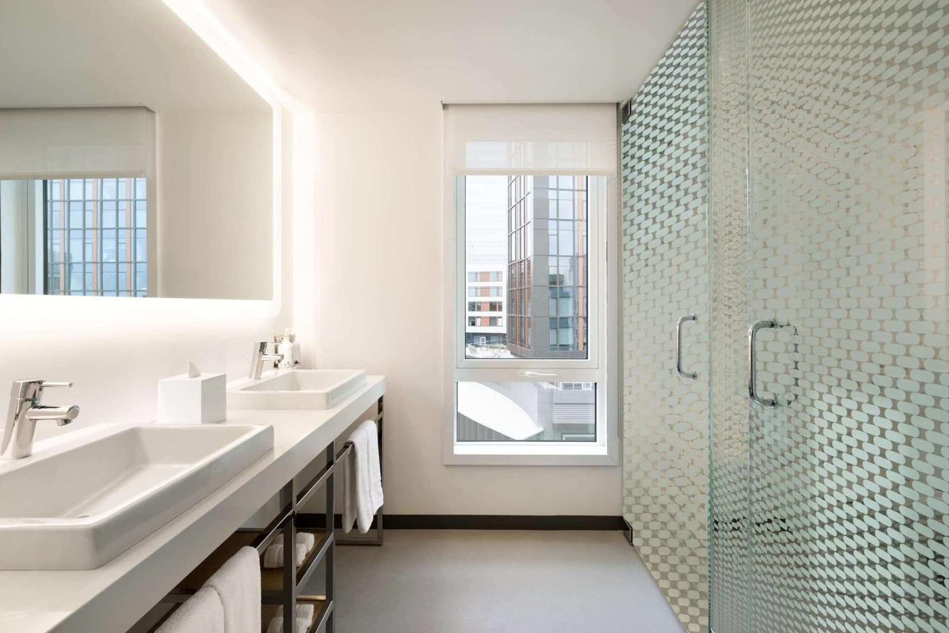 YOTEL Boston gallery photo in Boston, MA — image 14