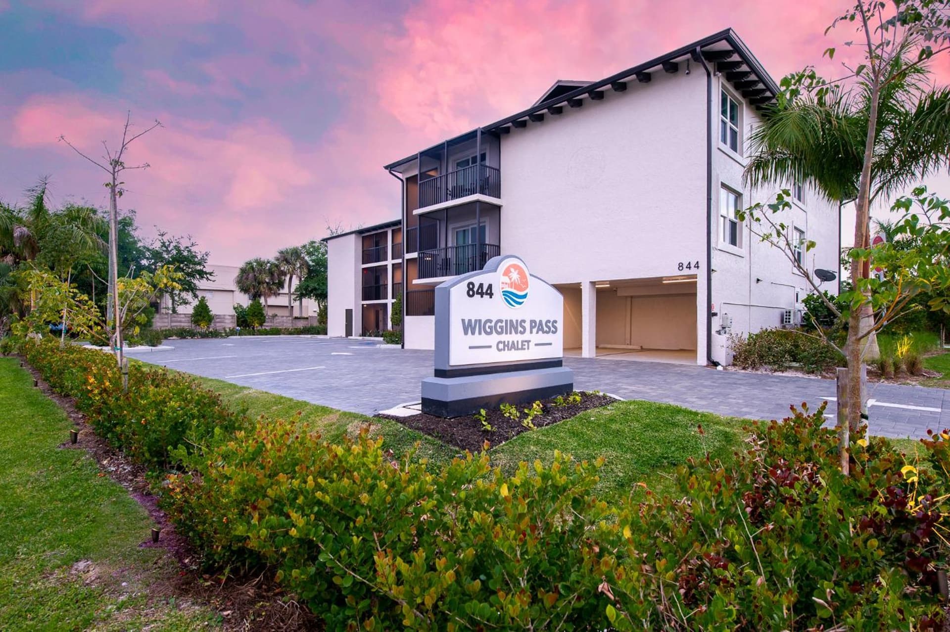 Wiggins Pass Chalet gallery photo in Naples, FL — image 18