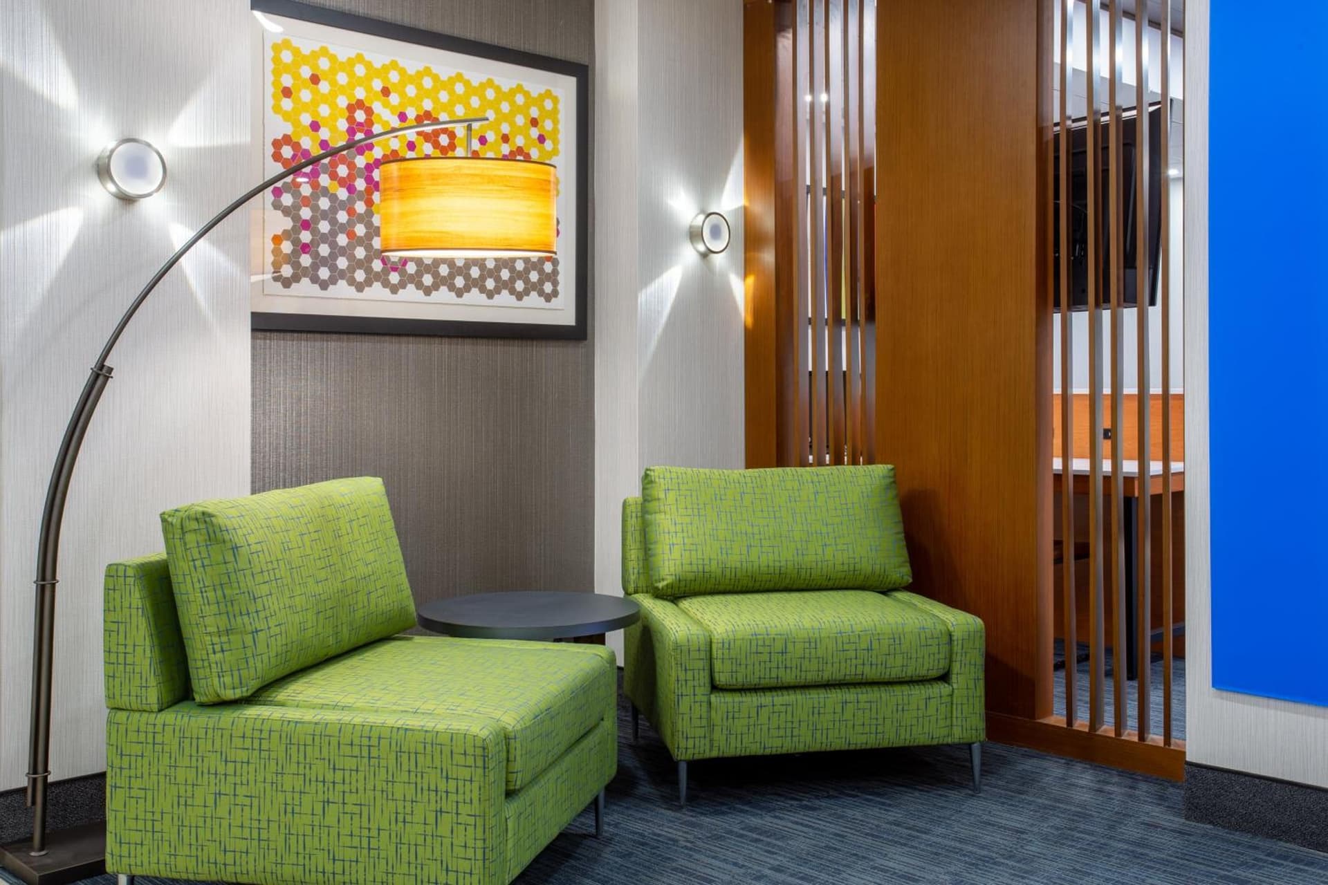Holiday Inn Express Hotel & Suites Fort Wayne by IHG gallery photo in Fort Wayne, IN — image 5