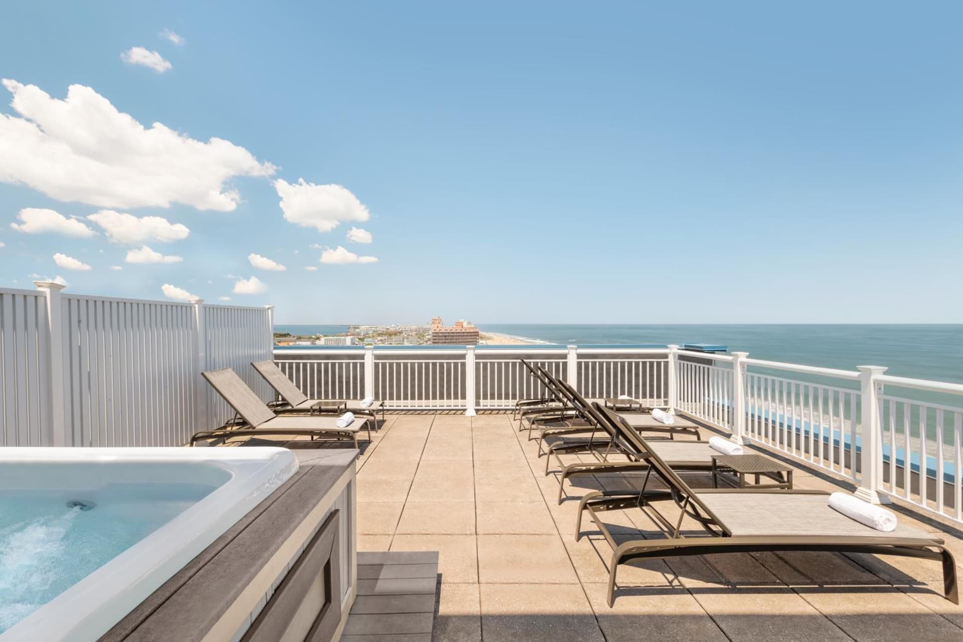 Holiday Inn & Suites Ocean City by IHG gallery photo in Ocean City, MD — image 44