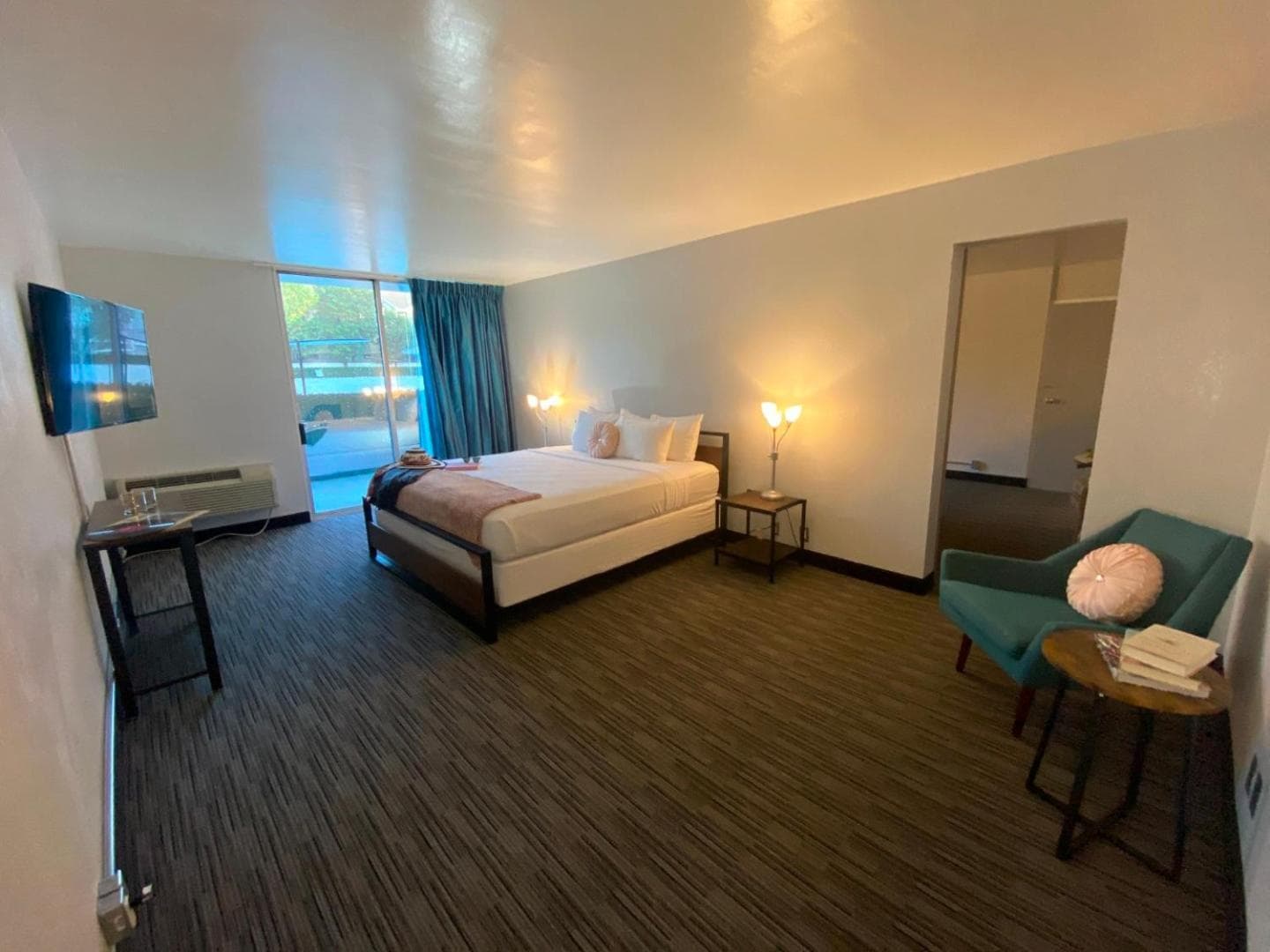 Glendale Express Hotel Los Angeles gallery photo in Glendale, CA — image 34