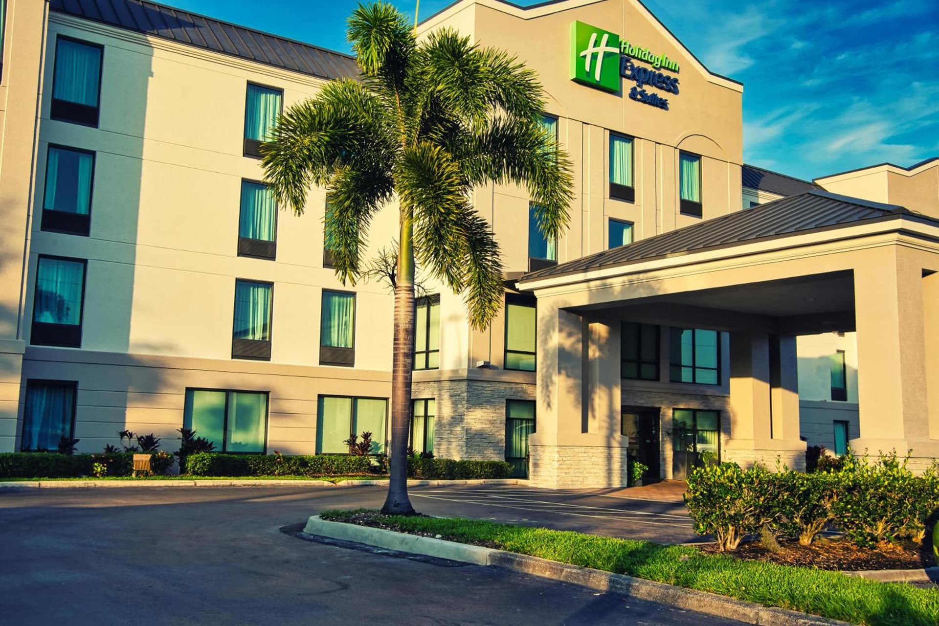 Holiday Inn Express Hotel & Suites Tampa-Oldsmar by IHG gallery photo in Oldsmar, FL — image 84