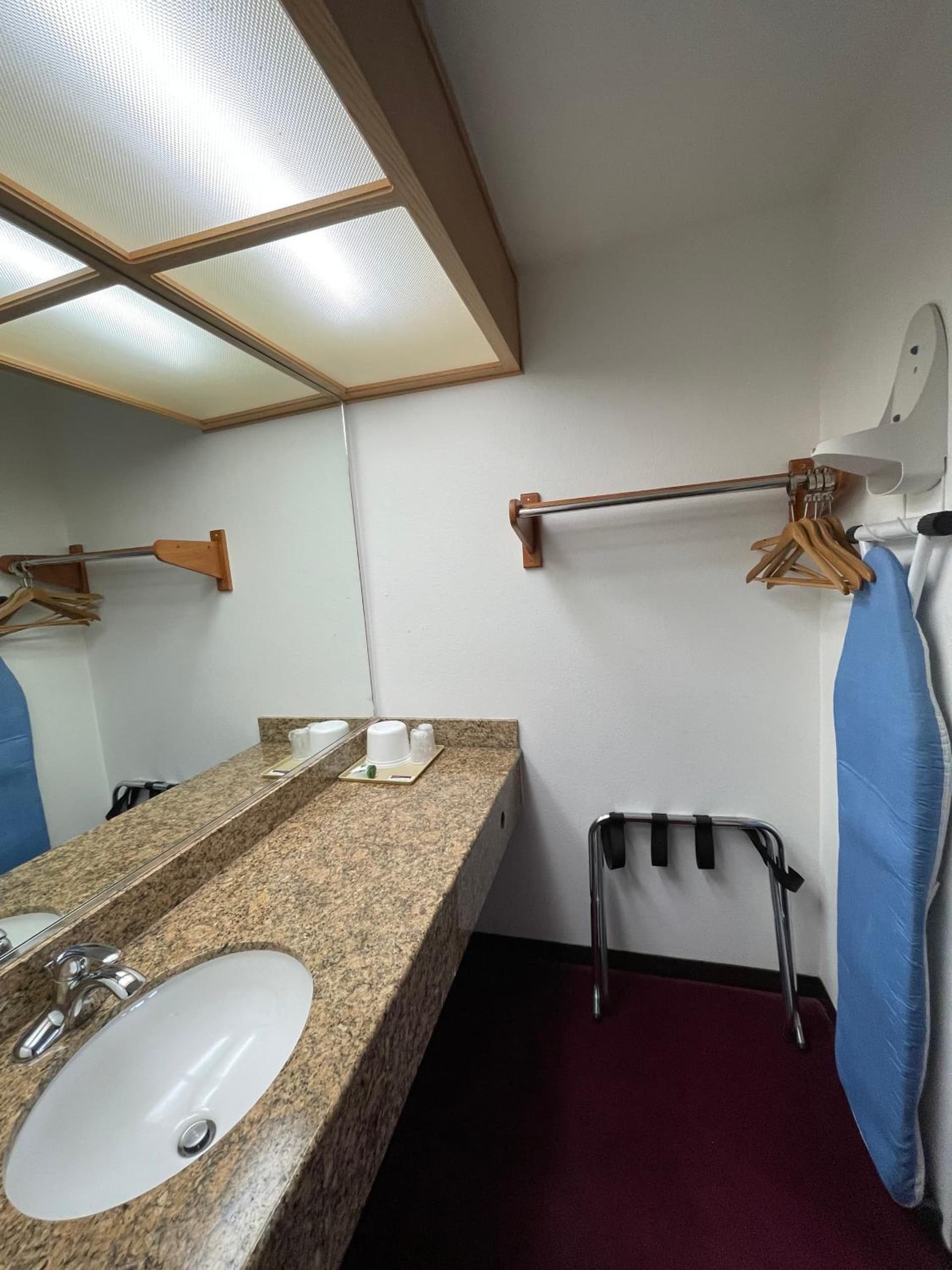 Chino Motel gallery photo in Chino, CA — image 28