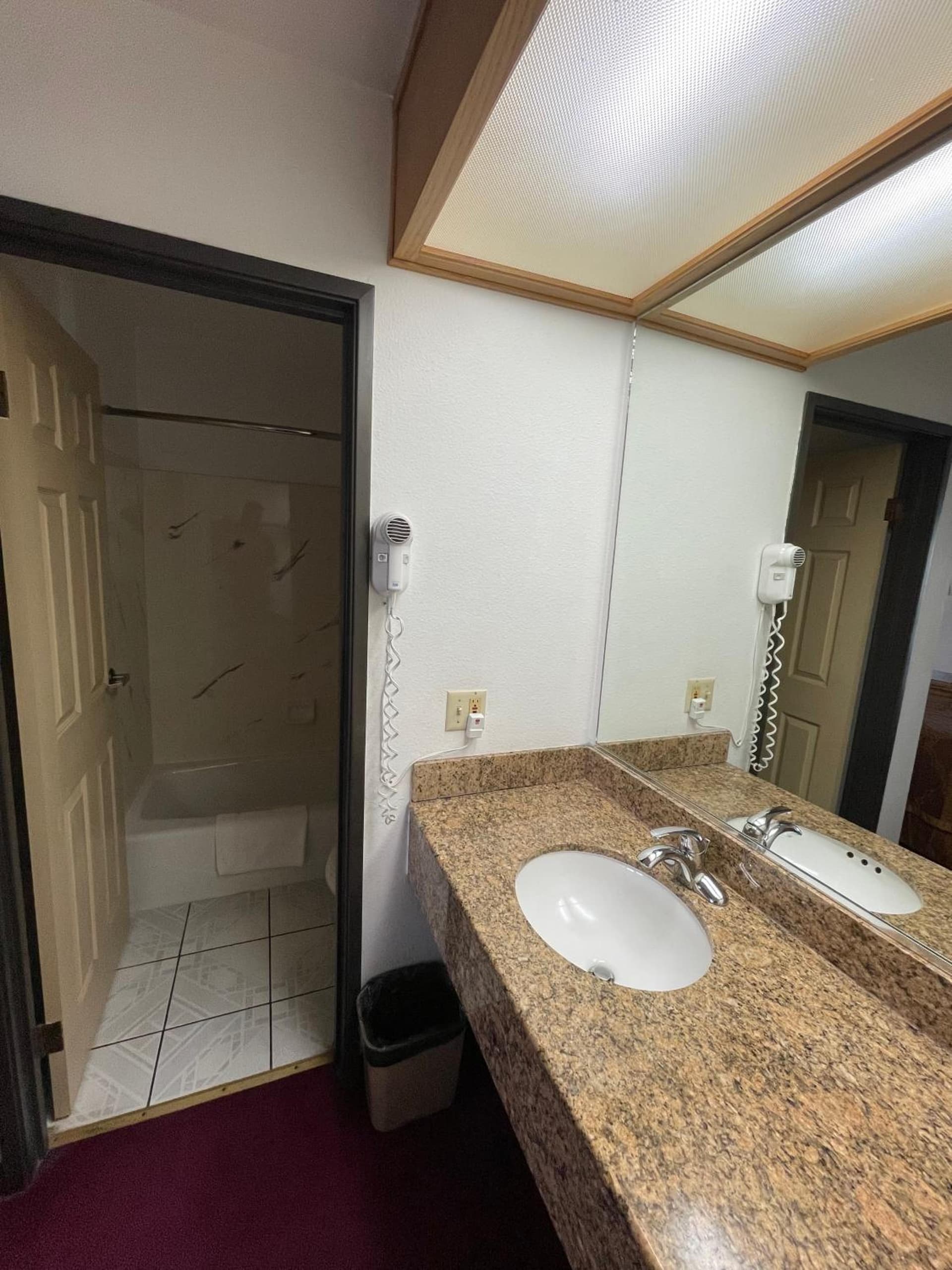 Chino Motel gallery photo in Chino, CA — image 21