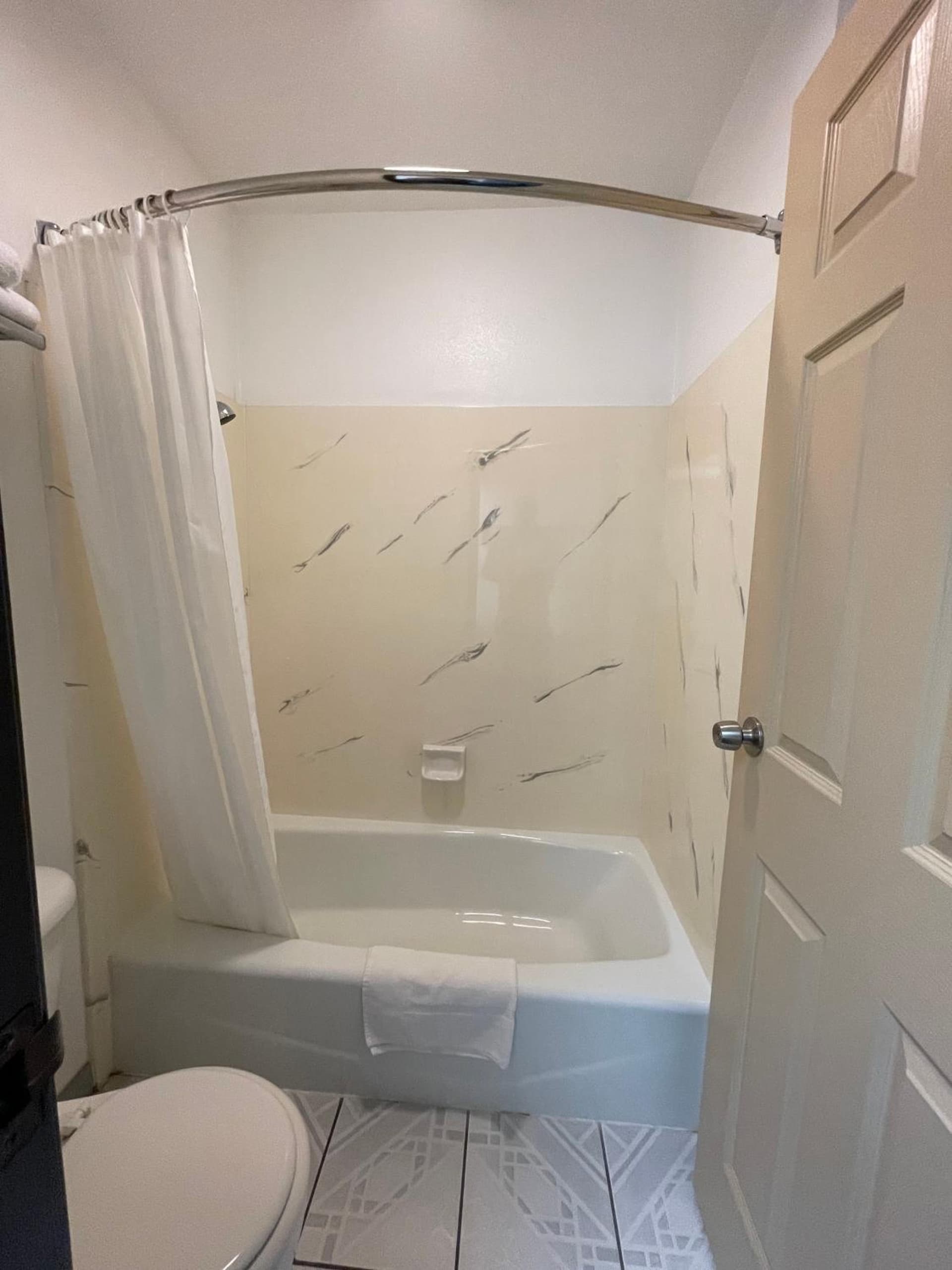 Chino Motel property views in Chino, CA — gallery photo 3