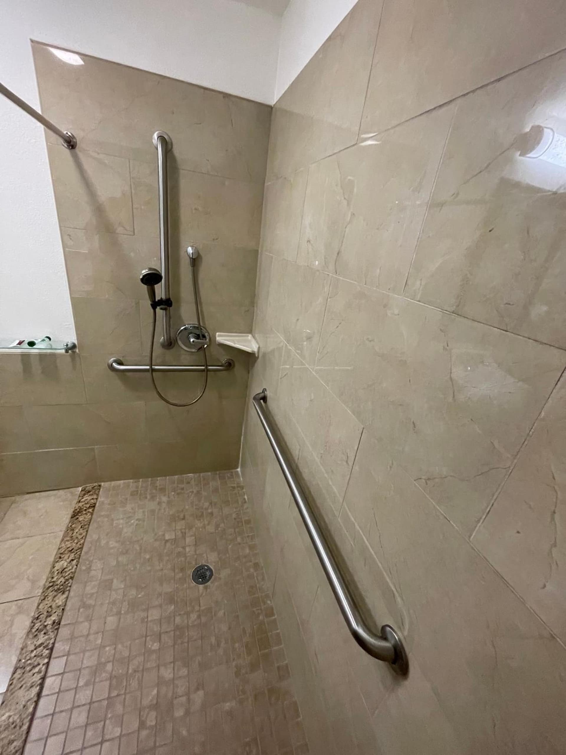 Chino Motel interior in Chino, CA — gallery photo 2