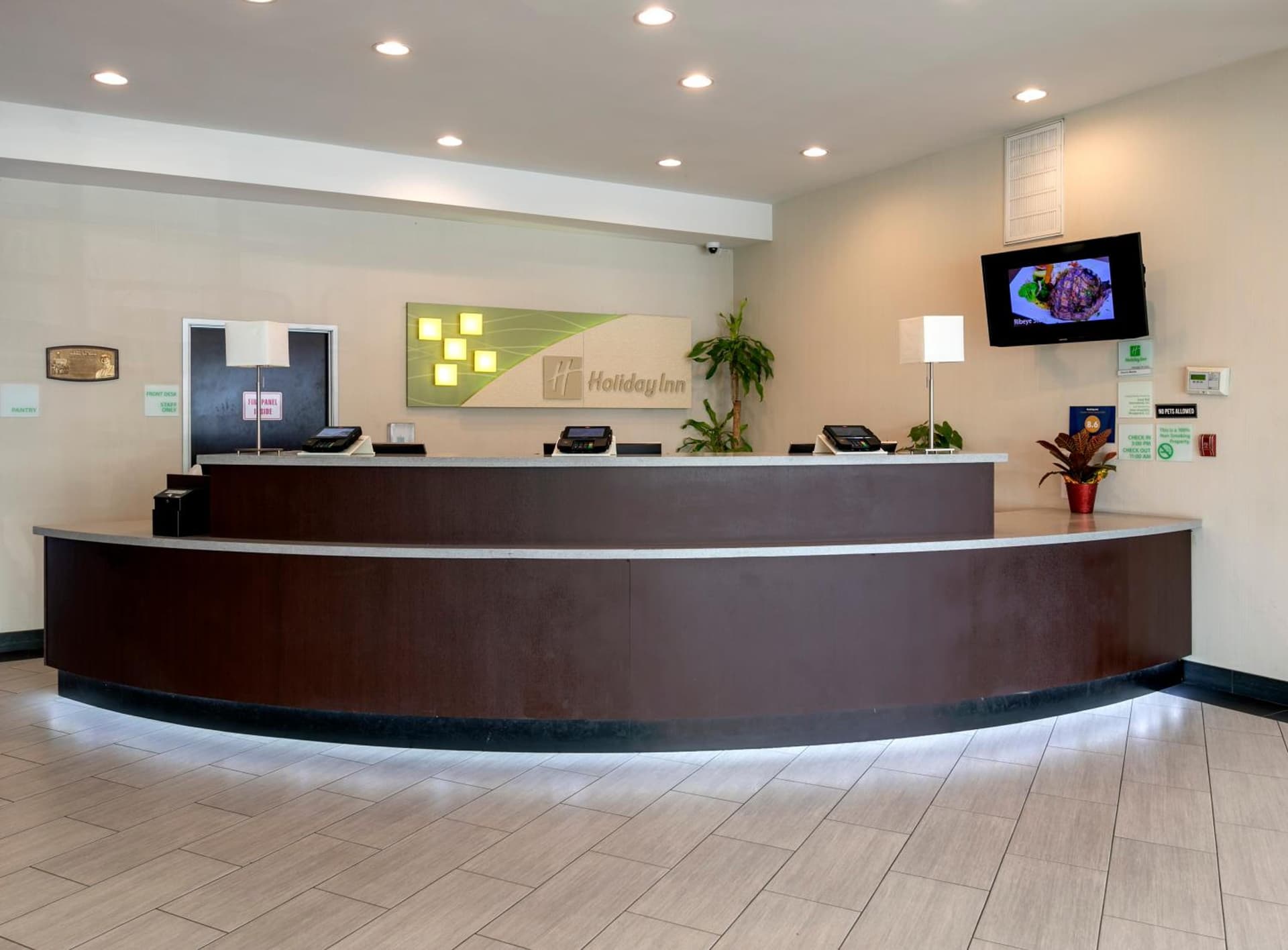 Holiday Inn West Covina, an IHG Hotel gallery photo in West Covina, CA — image 35