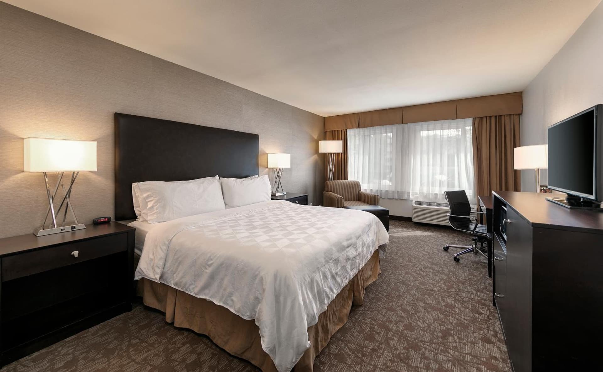 Holiday Inn West Covina, an IHG Hotel gallery photo in West Covina, CA — image 32