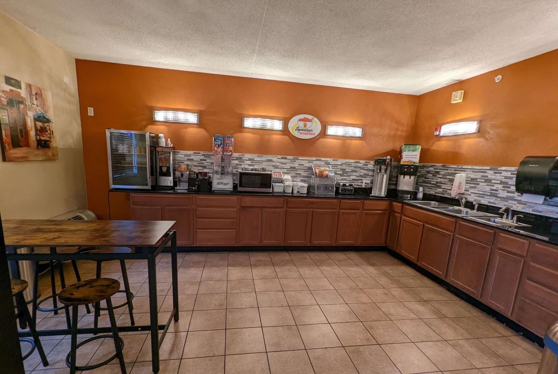 Woodland Inn and Suites Extended Stay gallery photo in Wichita, KS — image 34