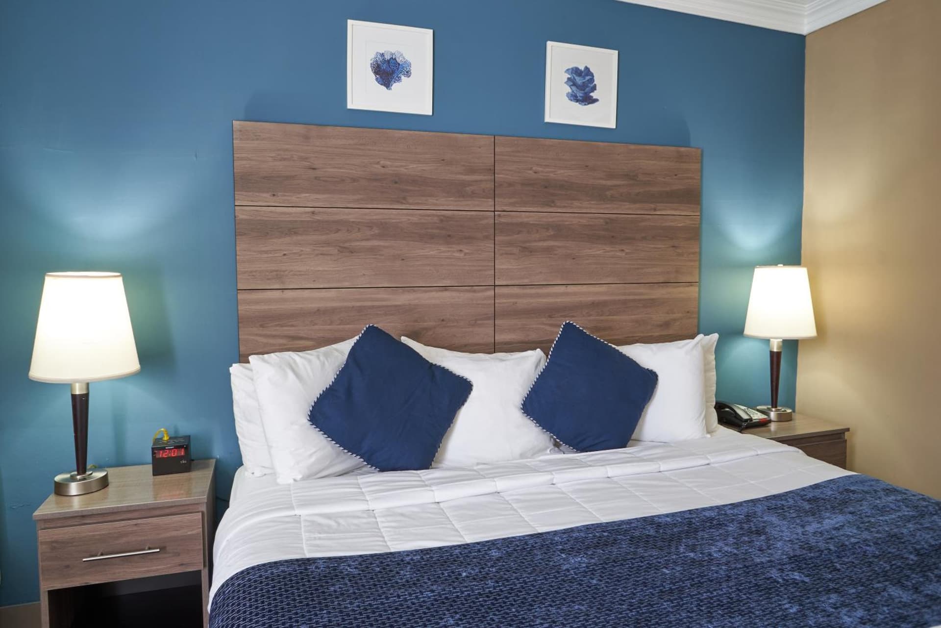 Seaport Resort and Marina gallery photo in Fairhaven — image 38