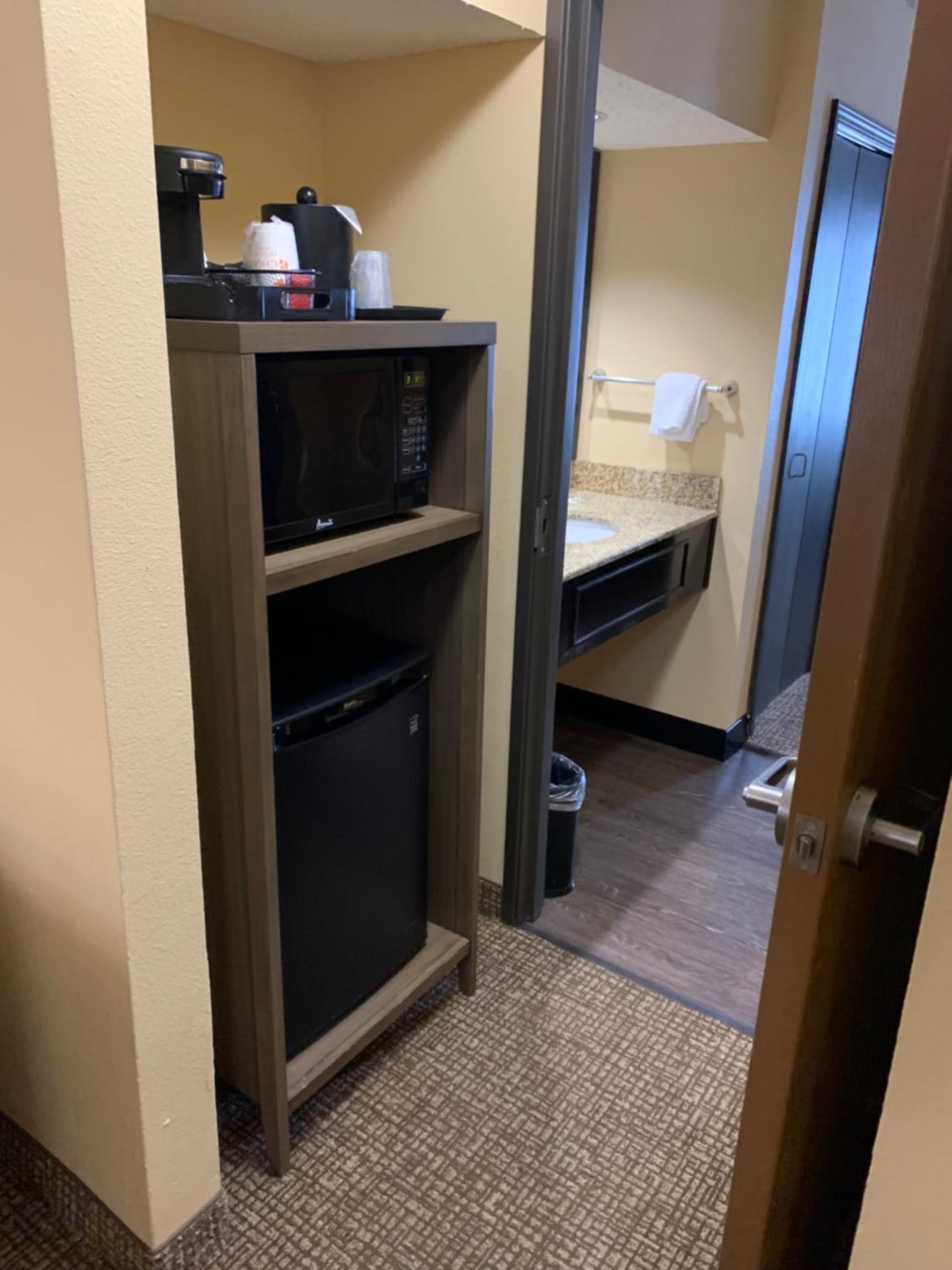 Comfort Suites DFW Airport gallery photo in Irving, TX — image 66
