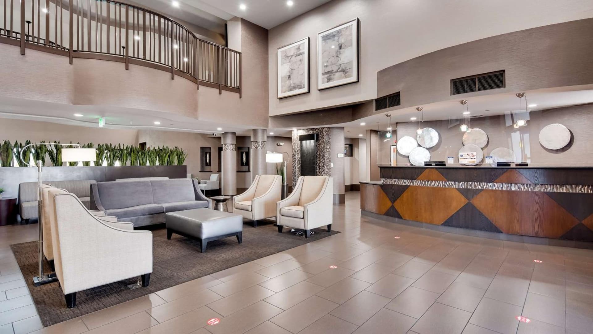 Best Western Plus Las Vegas South Henderson interior in Las Vegas, NV — gallery photo 2