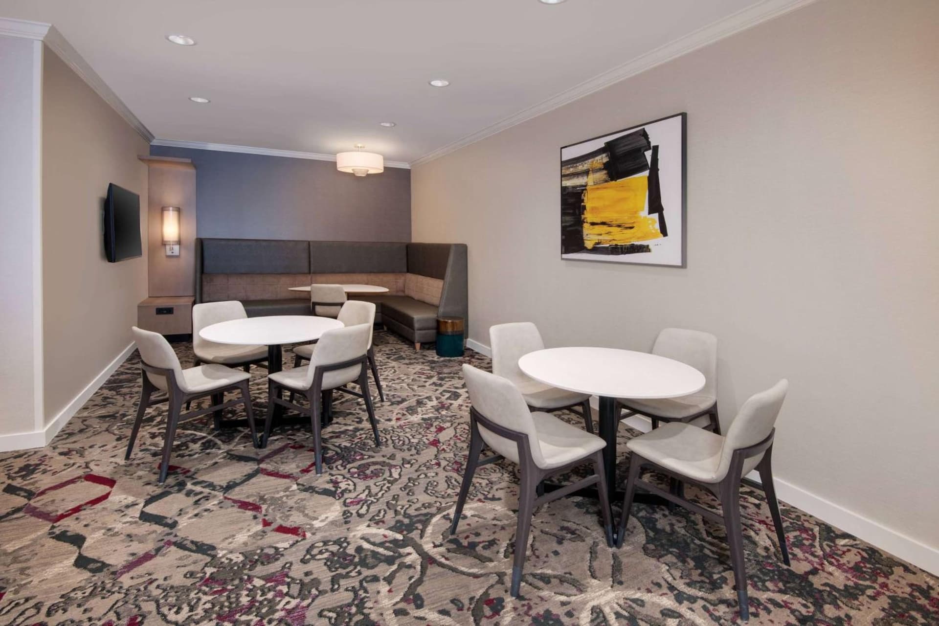 Sonesta ES Suites Atlanta Alpharetta North Point Mall gallery photo in Alpharetta, GA — image 11