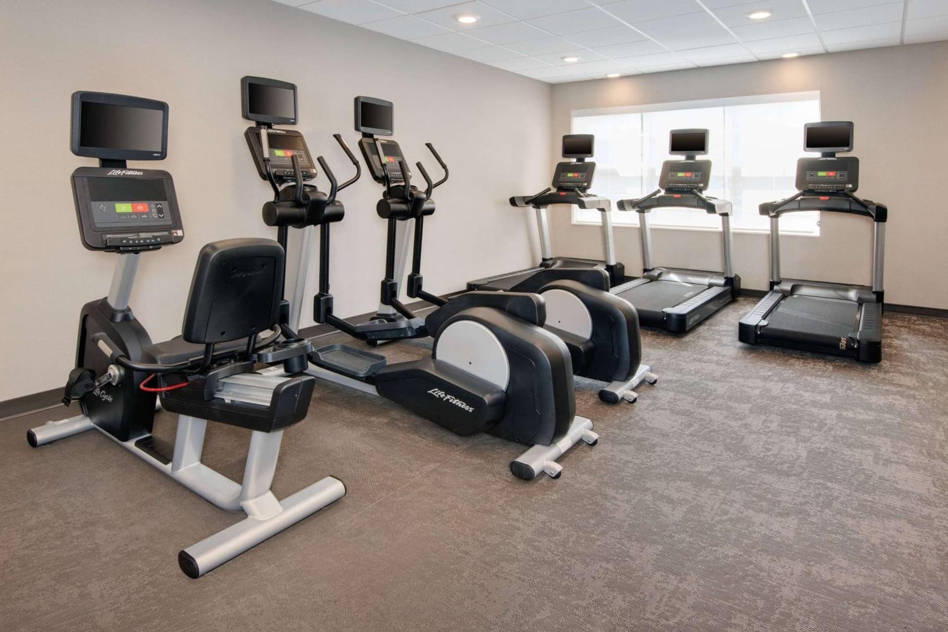 Sonesta ES Suites Atlanta Alpharetta North Point Mall gallery photo in Alpharetta, GA — image 32